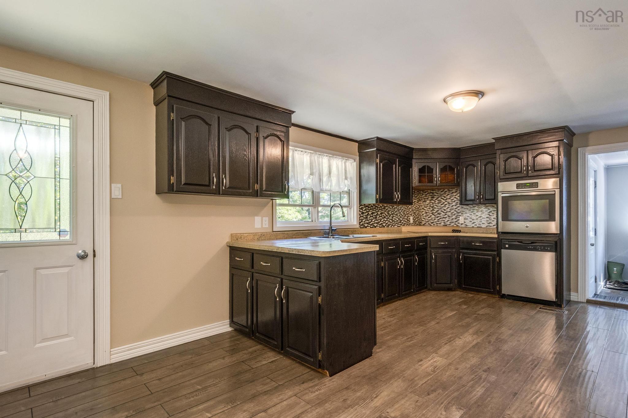 $319,000.00: 1037 Culloden Road, Mount Pleasant