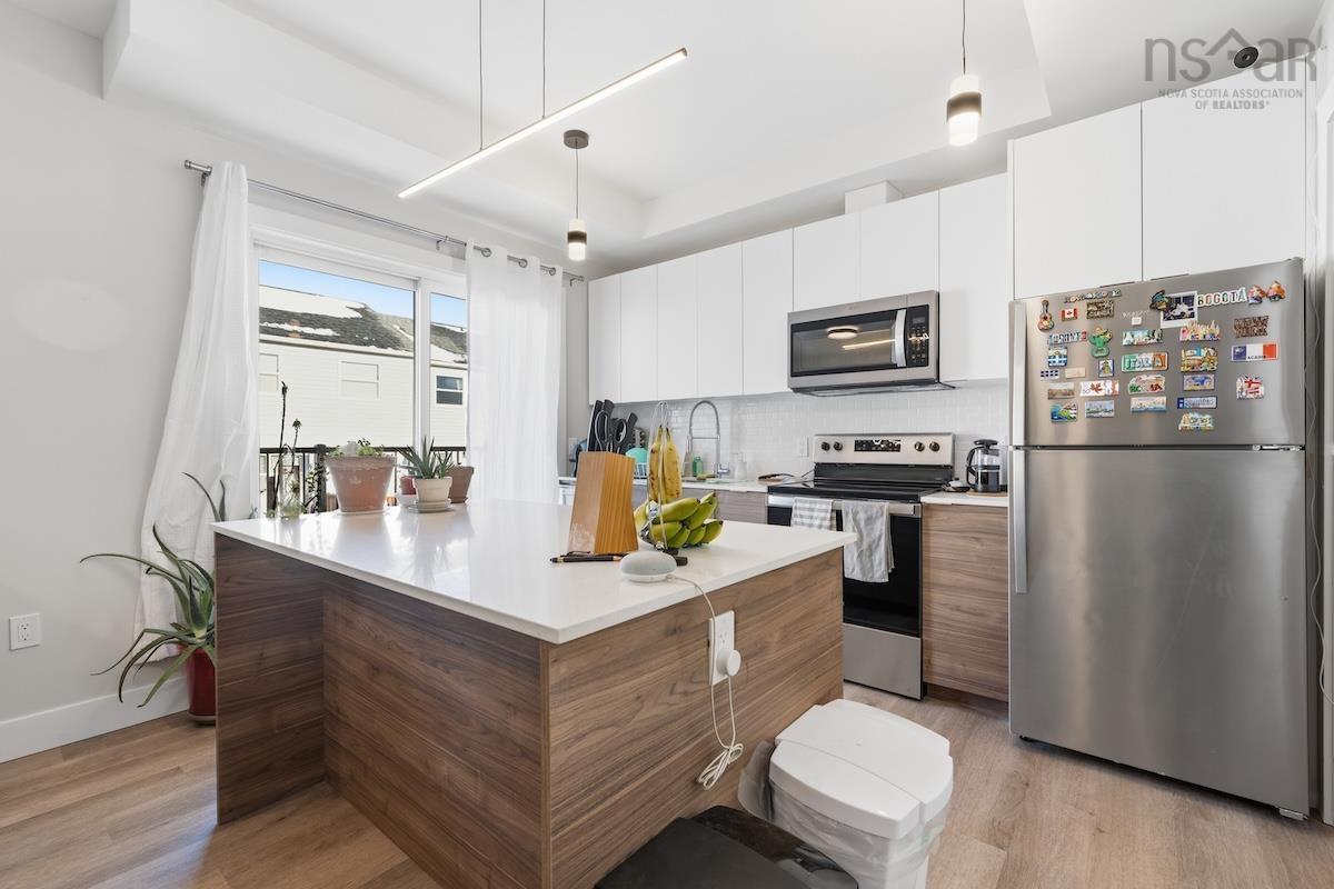 386 Cow Bay Road, Eastern Passage, NS (MLS 202603256)