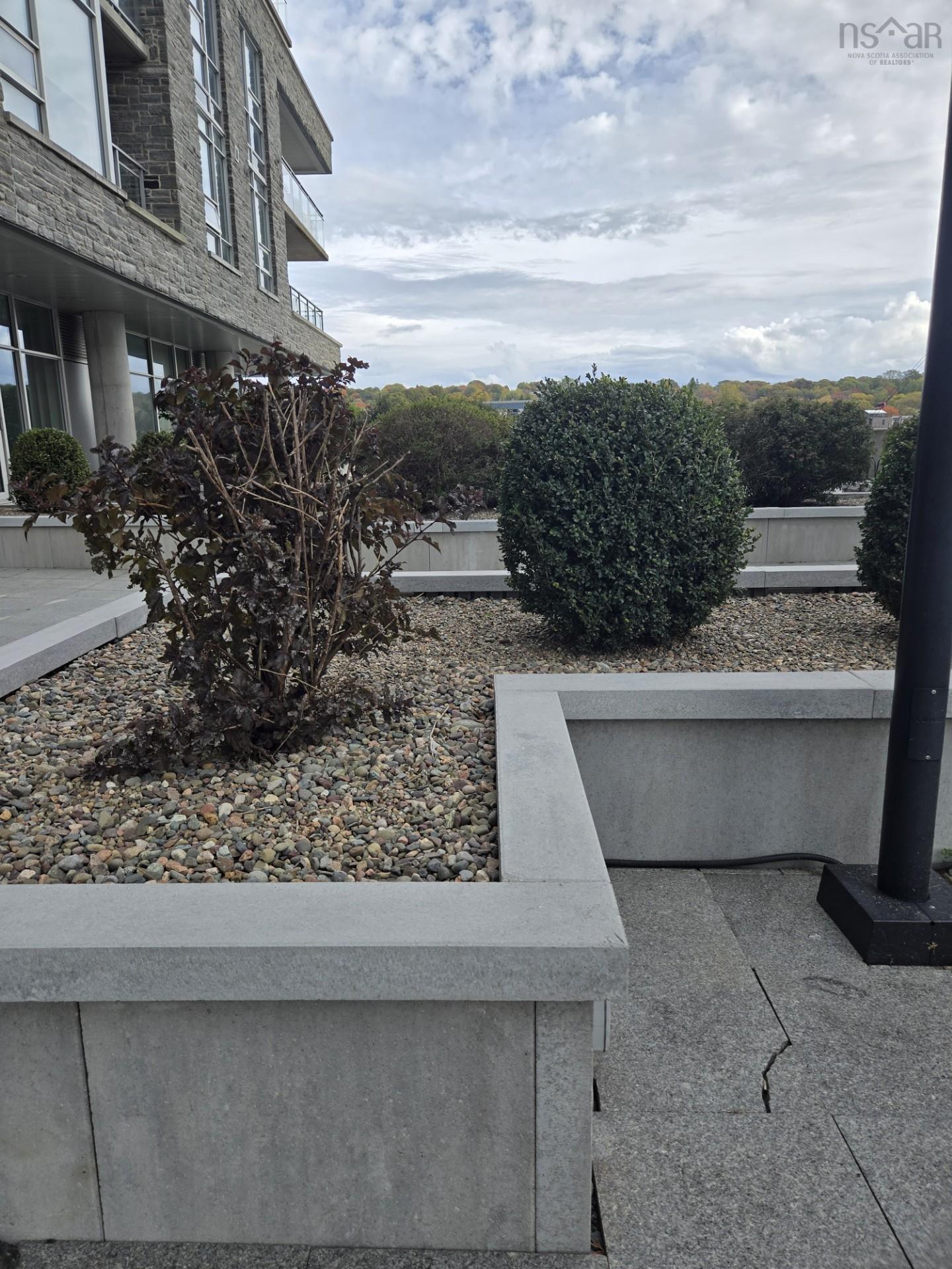 504 15 Kings Wharf Place, Dartmouth, NS (MLS 202603264)