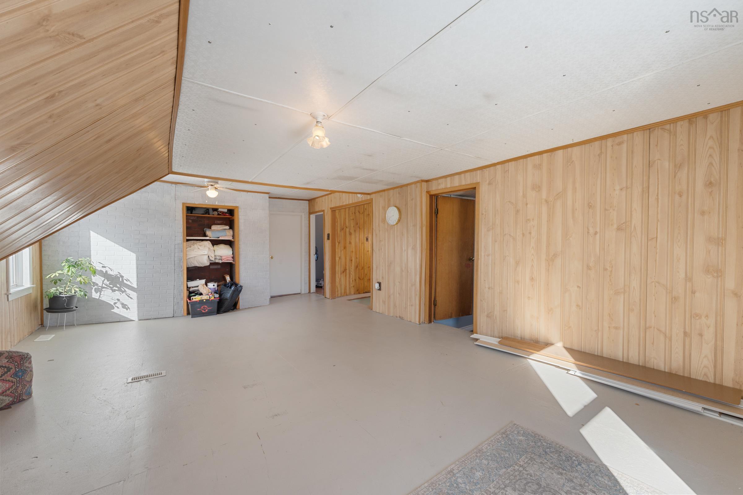 $218,000.00: 90 Oak Park Road, East Pubnico