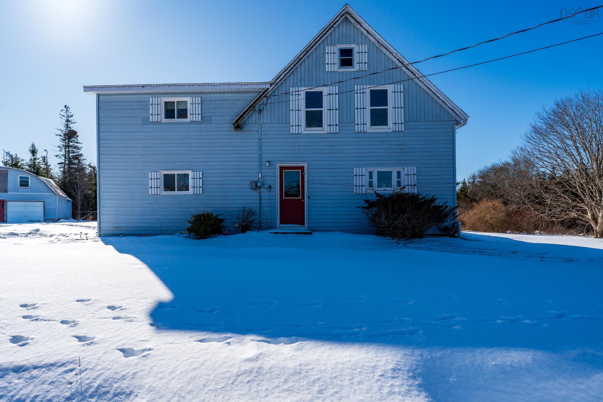 $218,000.00: 90 Oak Park Road, East Pubnico