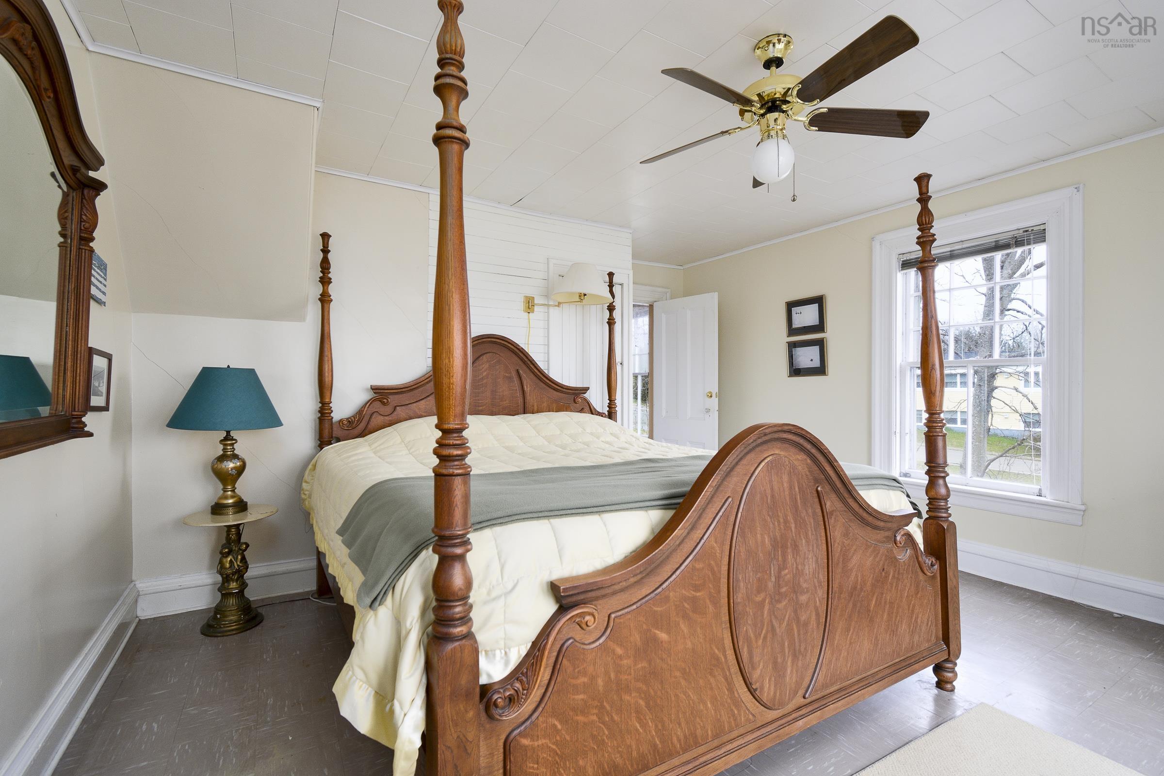 $539,000.00: 523 Chebucto Street, Baddeck