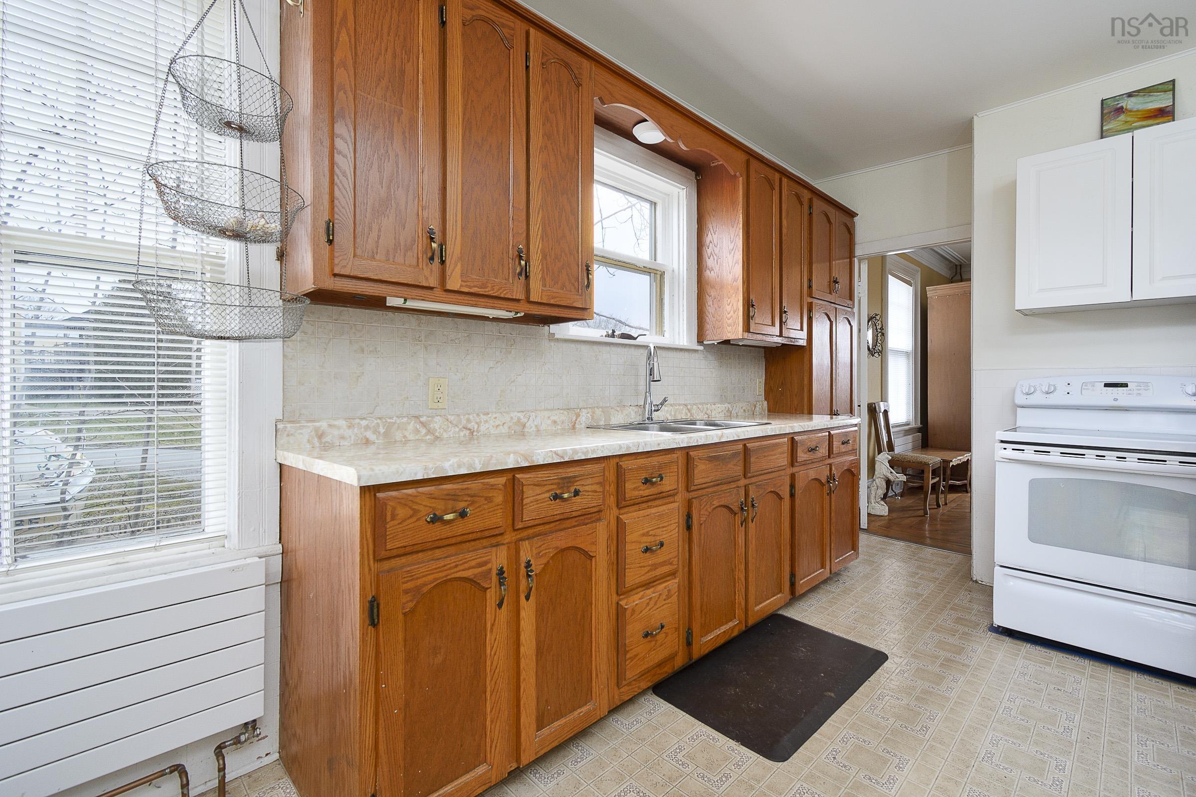 $539,000.00: 523 Chebucto Street, Baddeck