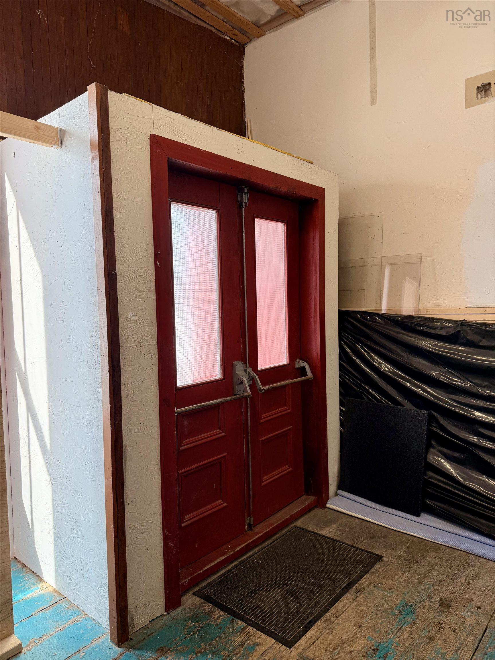 $349,000.00: 10 Ann Street, Shelburne