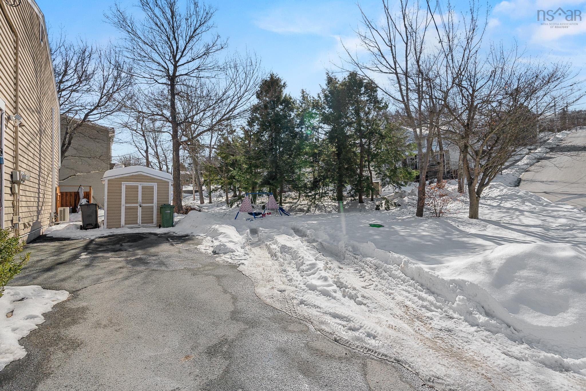 42 Pioneer Avenue, Halifax, NS (MLS 202603276)