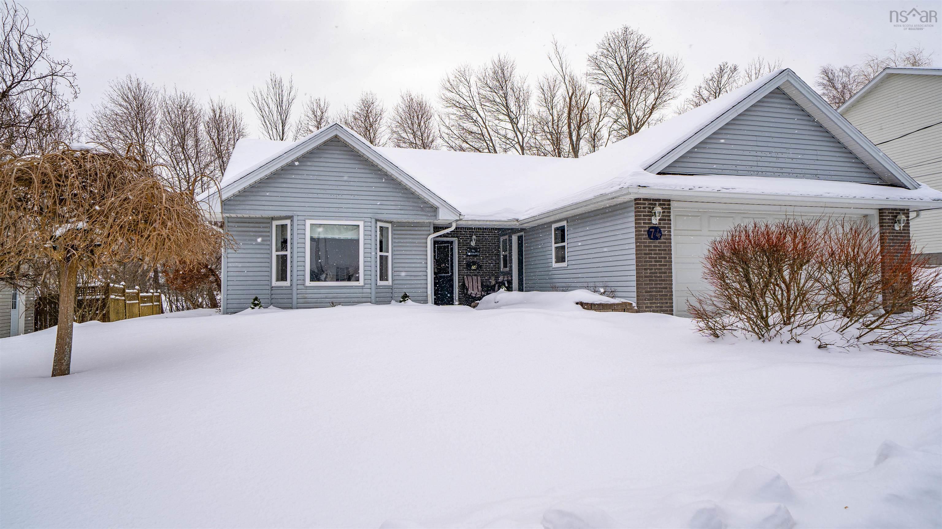 $425,000.00: 74 Terrace Heights Drive, New Glasgow