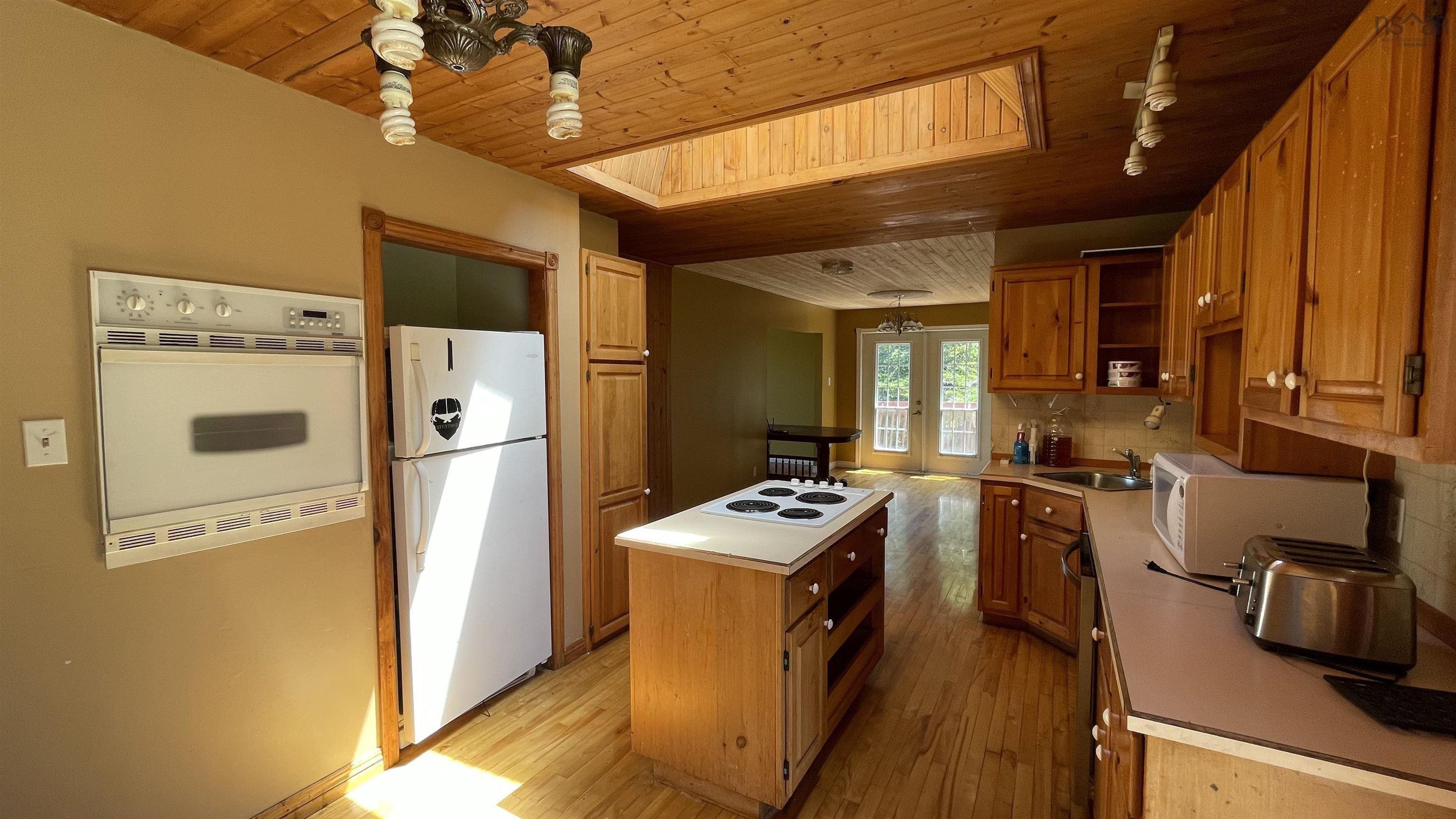 $549,900.00: 1680 West Jeddore Road, West Jeddore