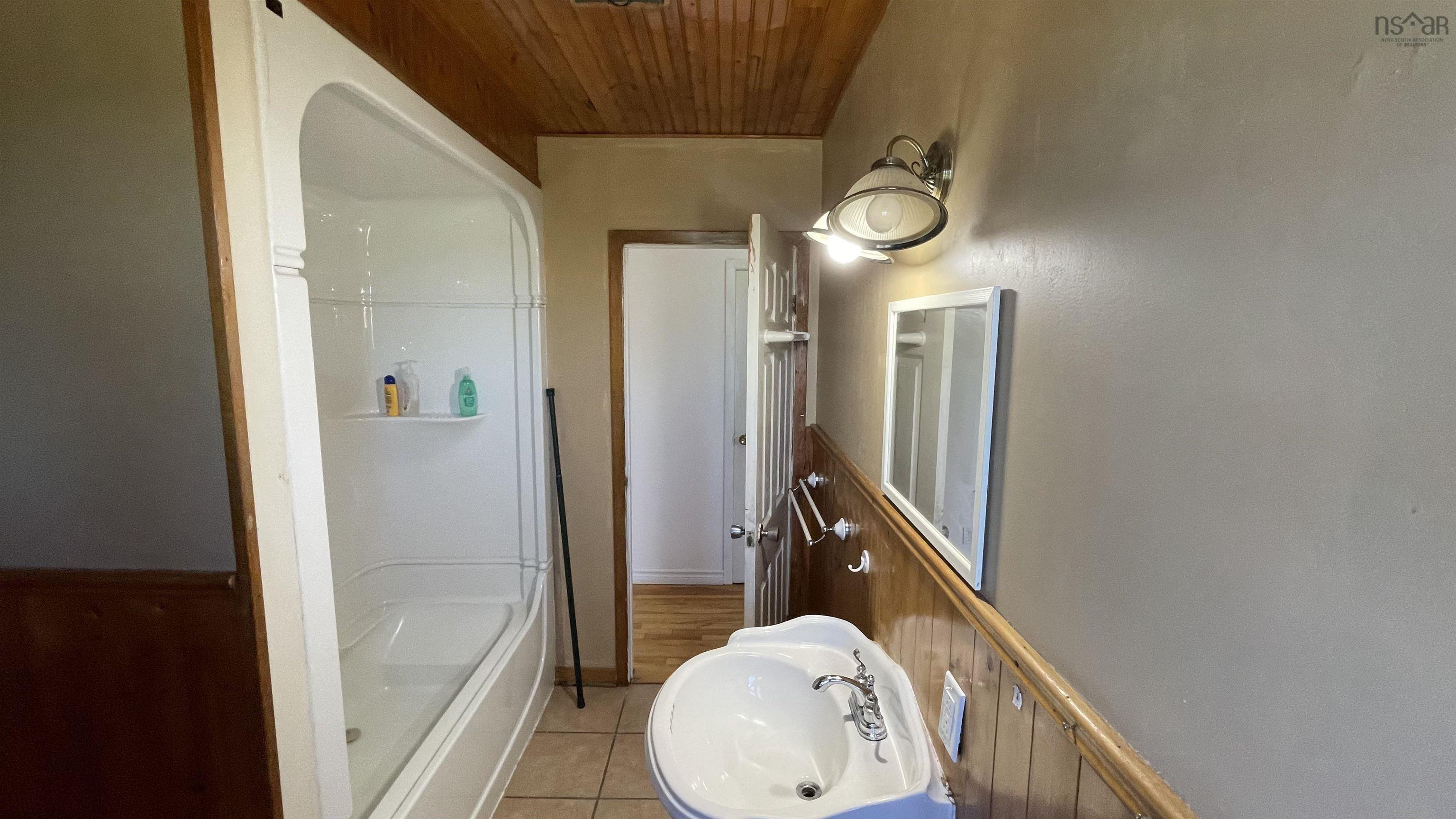 $549,900.00: 1680 West Jeddore Road, West Jeddore