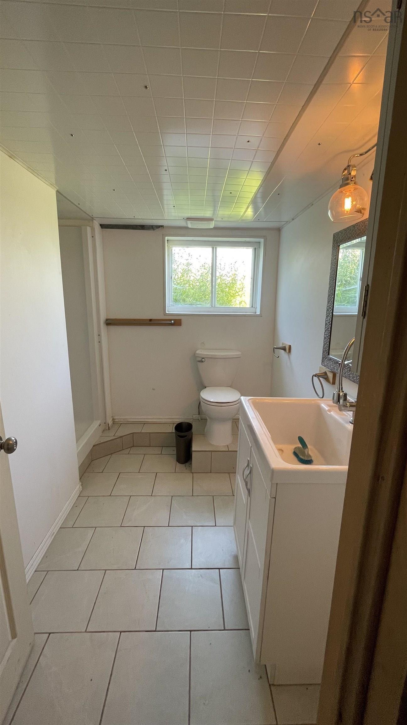 $549,900.00: 1680 West Jeddore Road, West Jeddore