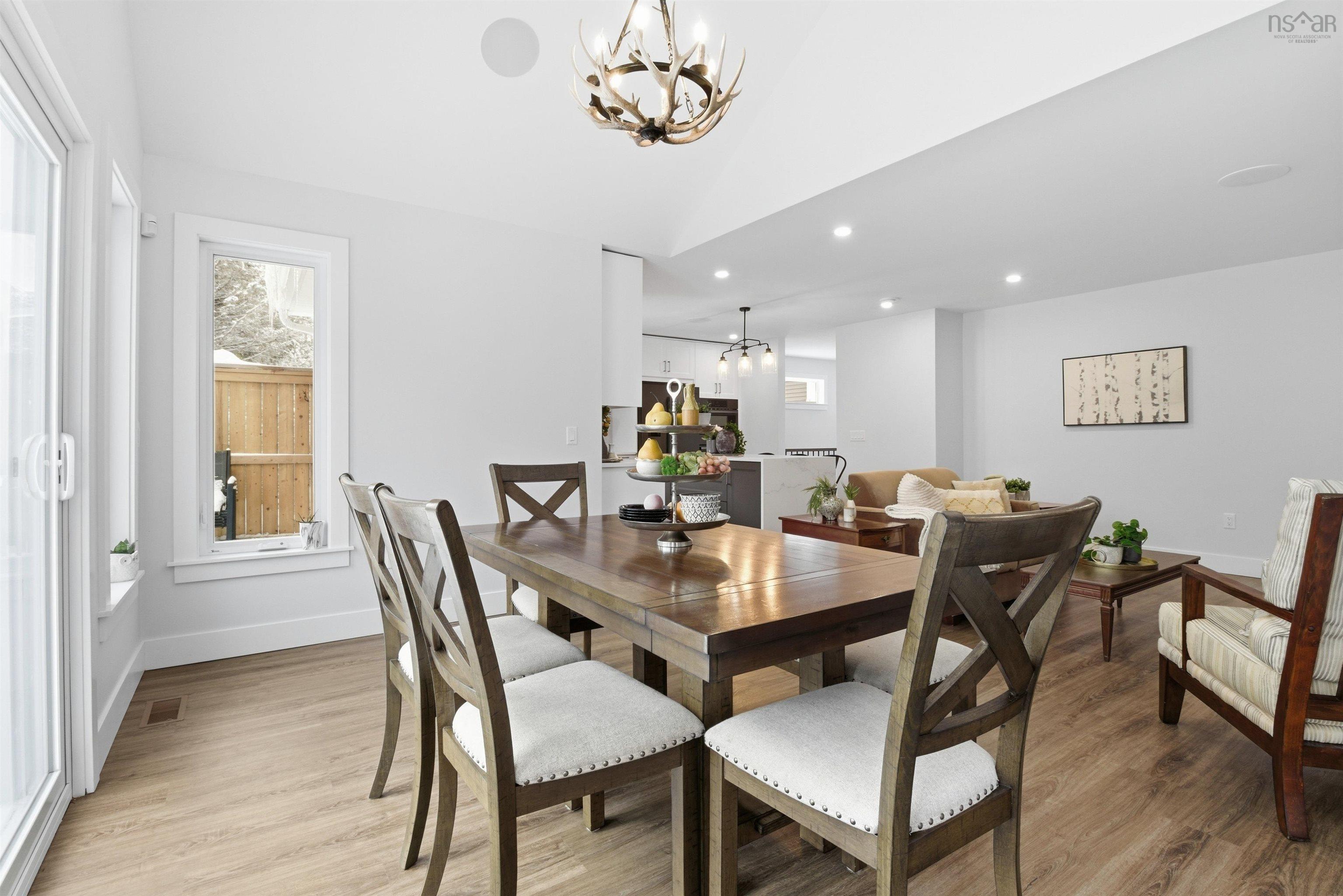 $799,900.00: 109 Ardoise Lane, Ardoise