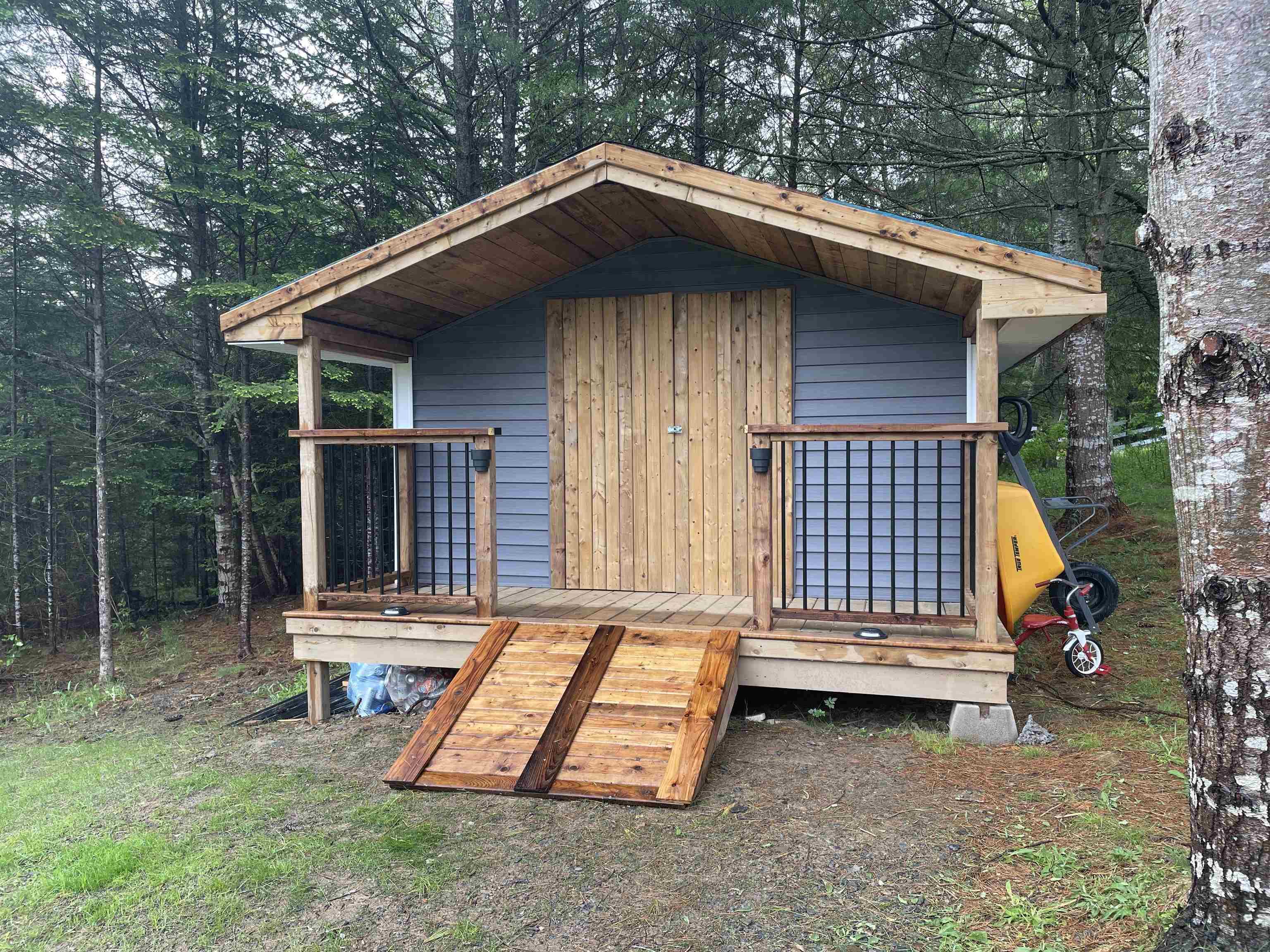 $799,900.00: 109 Ardoise Lane, Ardoise