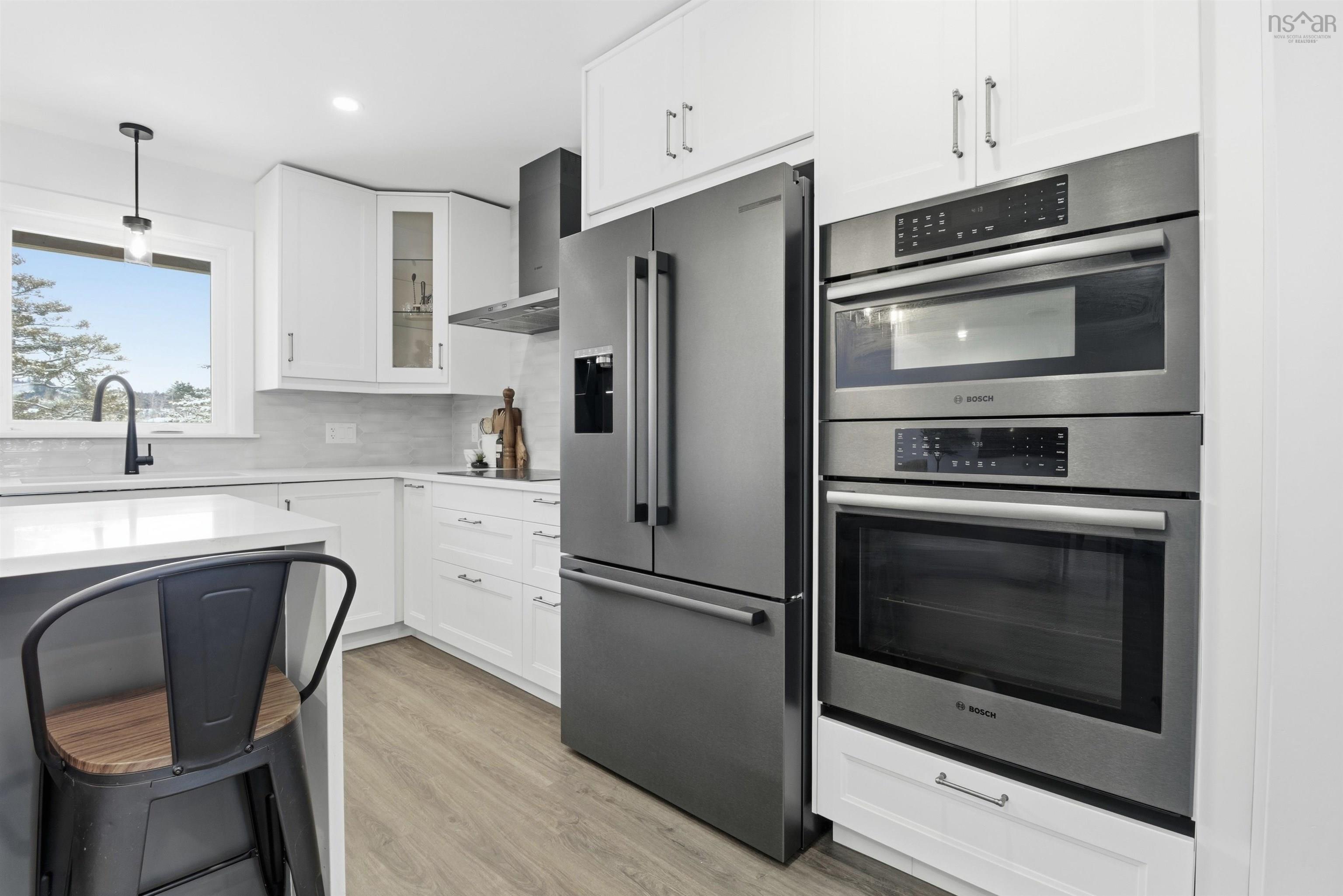 $799,900.00: 109 Ardoise Lane, Ardoise