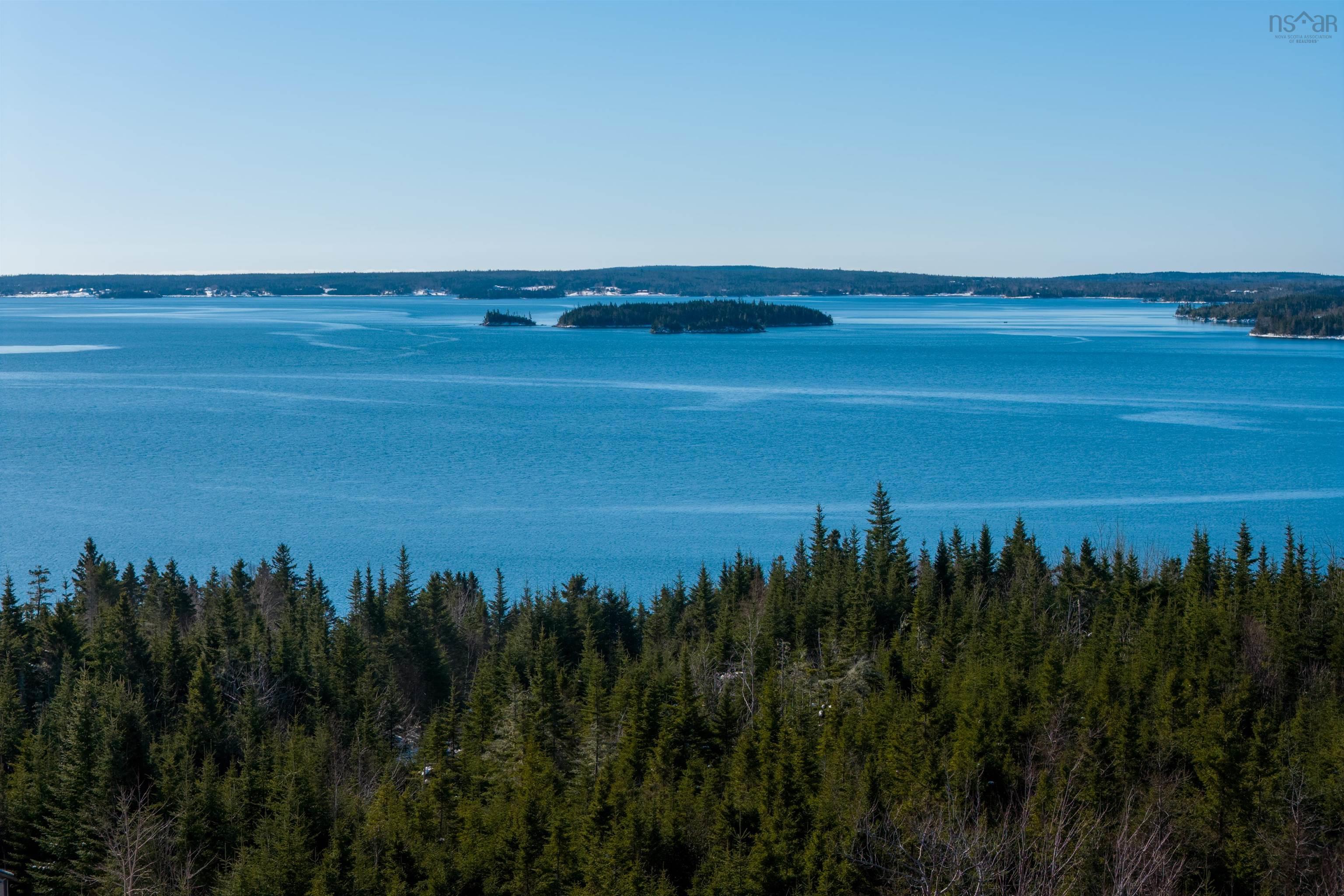 $165,000.00: 8 Panorama Drive, Salmon River Bridge