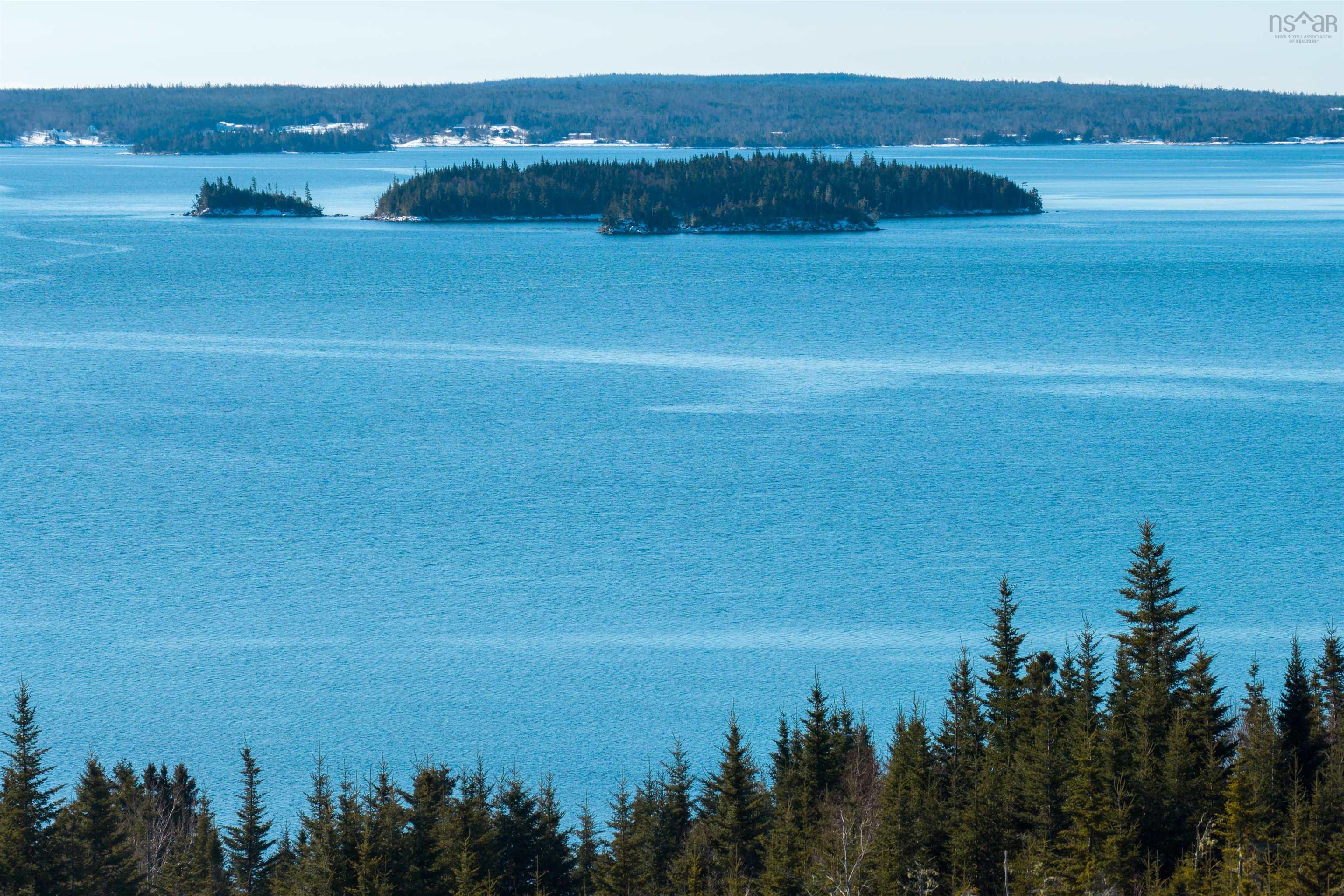 $165,000.00: 8 Panorama Drive, Salmon River Bridge