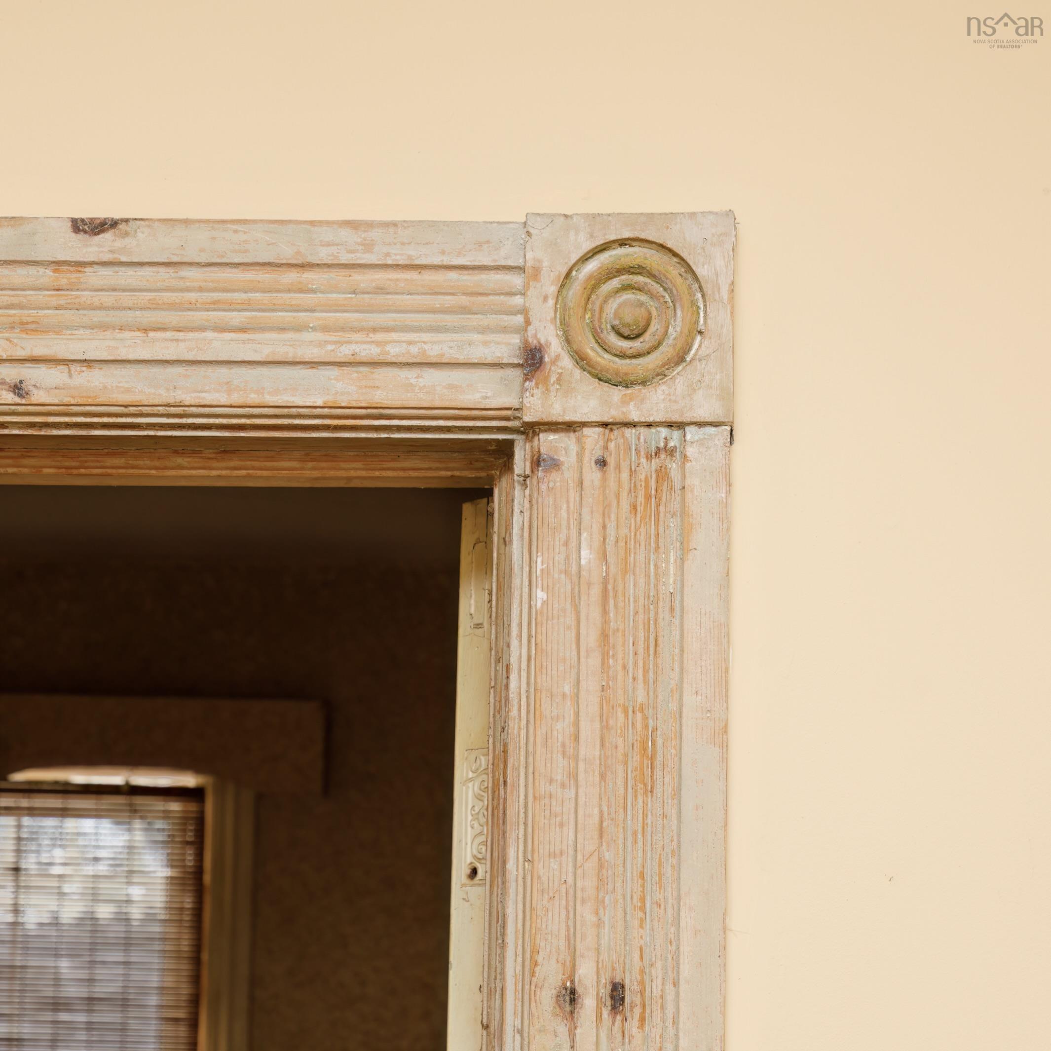 $425,000.00: 5 Feltzen South Road, Bayport