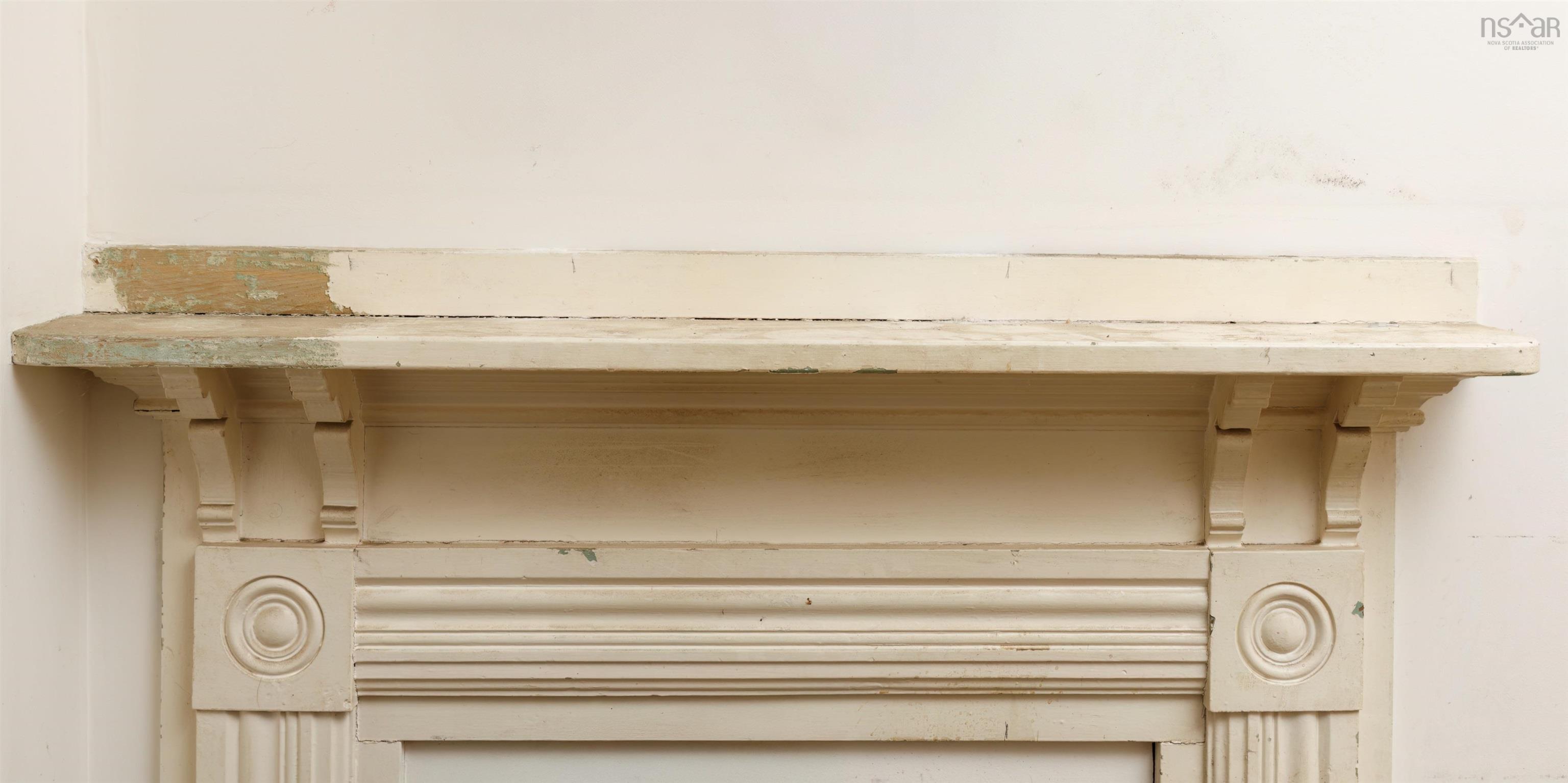 $425,000.00: 5 Feltzen South Road, Bayport