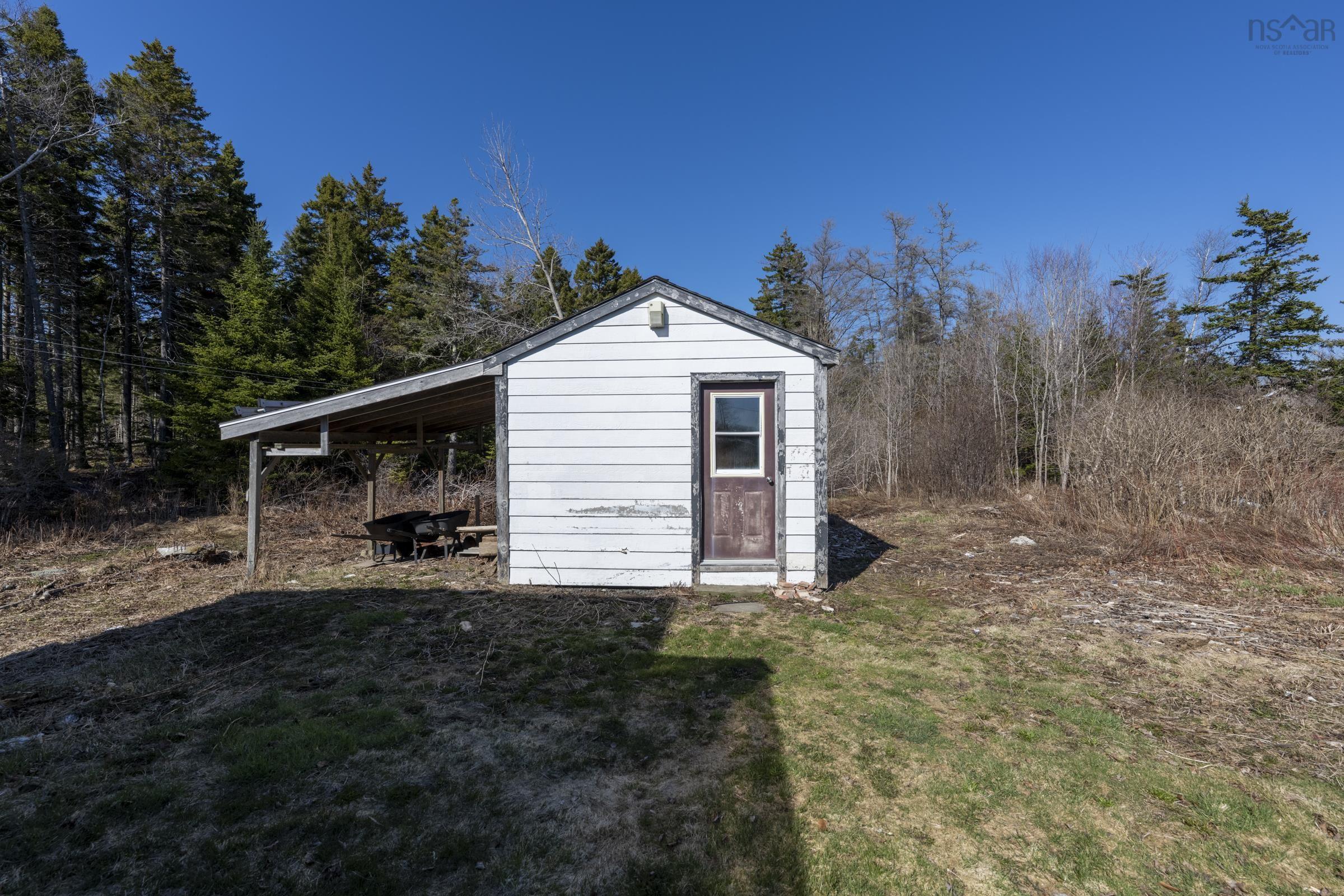 $365,000.00: 5 Feltzen South Road, Bayport