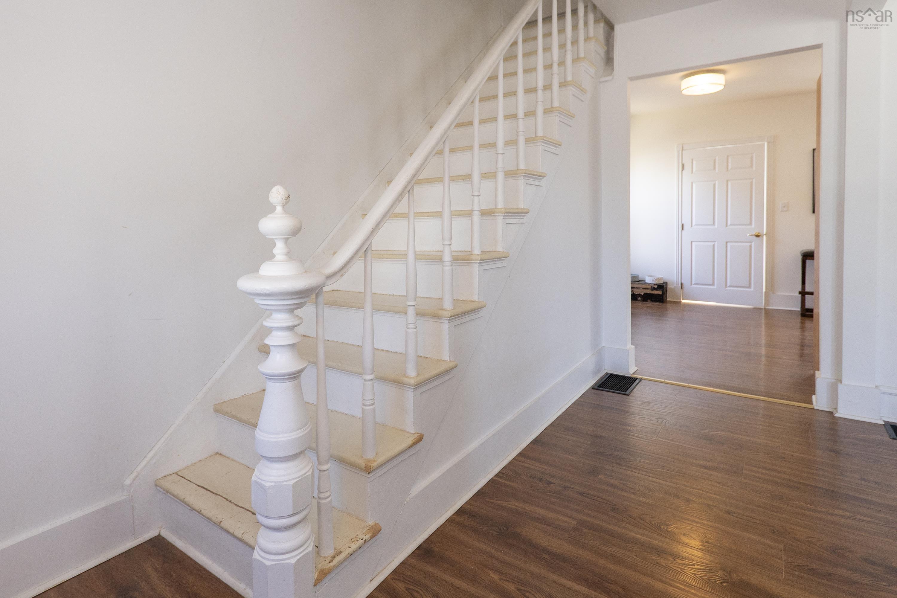 $279,000.00: 100 Queen Street, Parrsboro