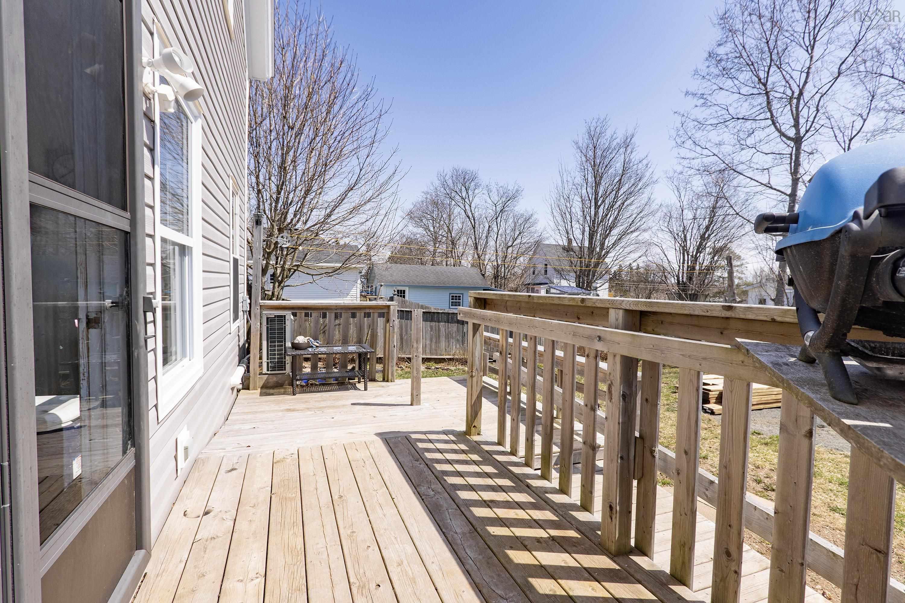 $279,000.00: 100 Queen Street, Parrsboro