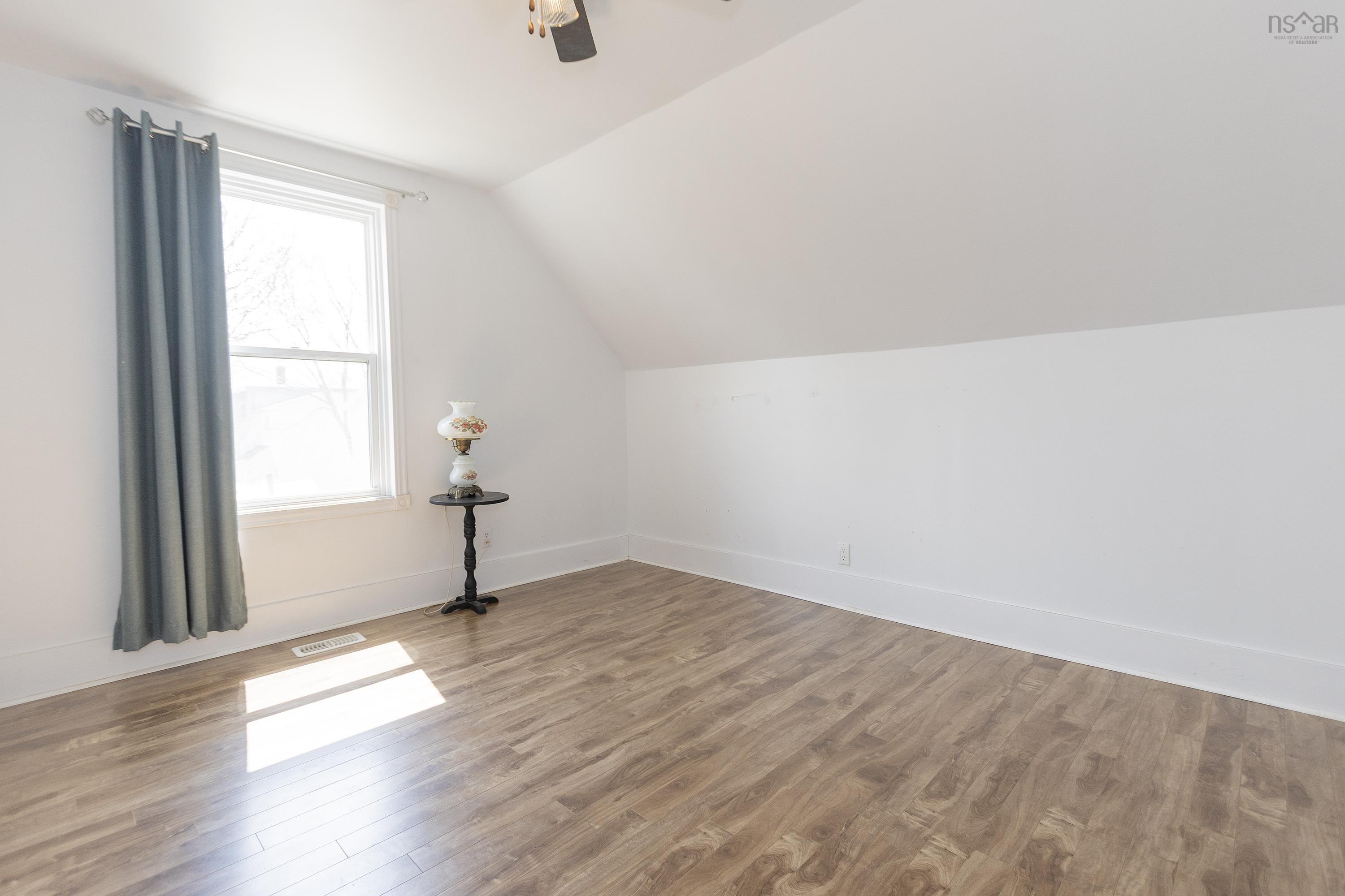 $279,000.00: 100 Queen Street, Parrsboro