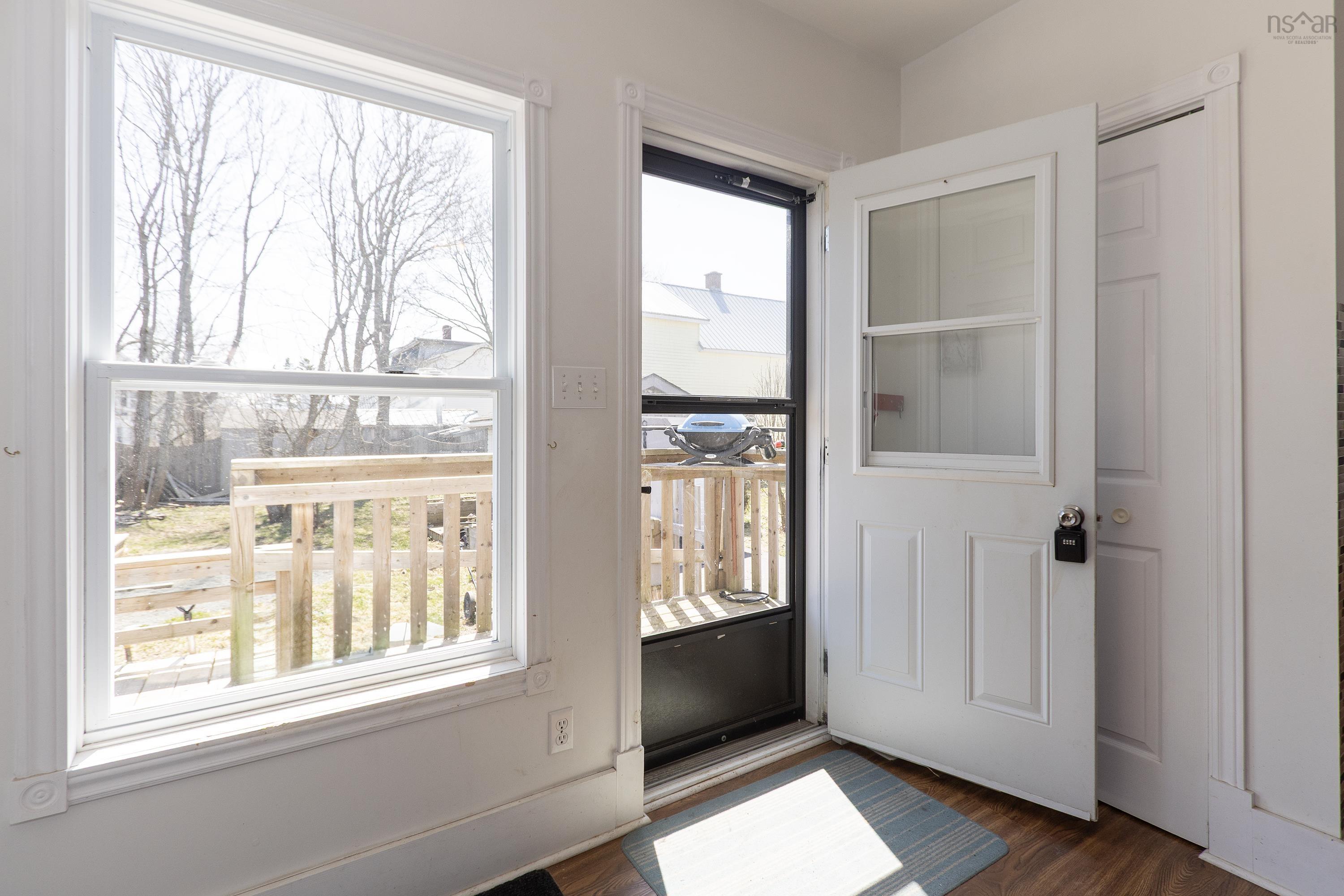 $279,000.00: 100 Queen Street, Parrsboro