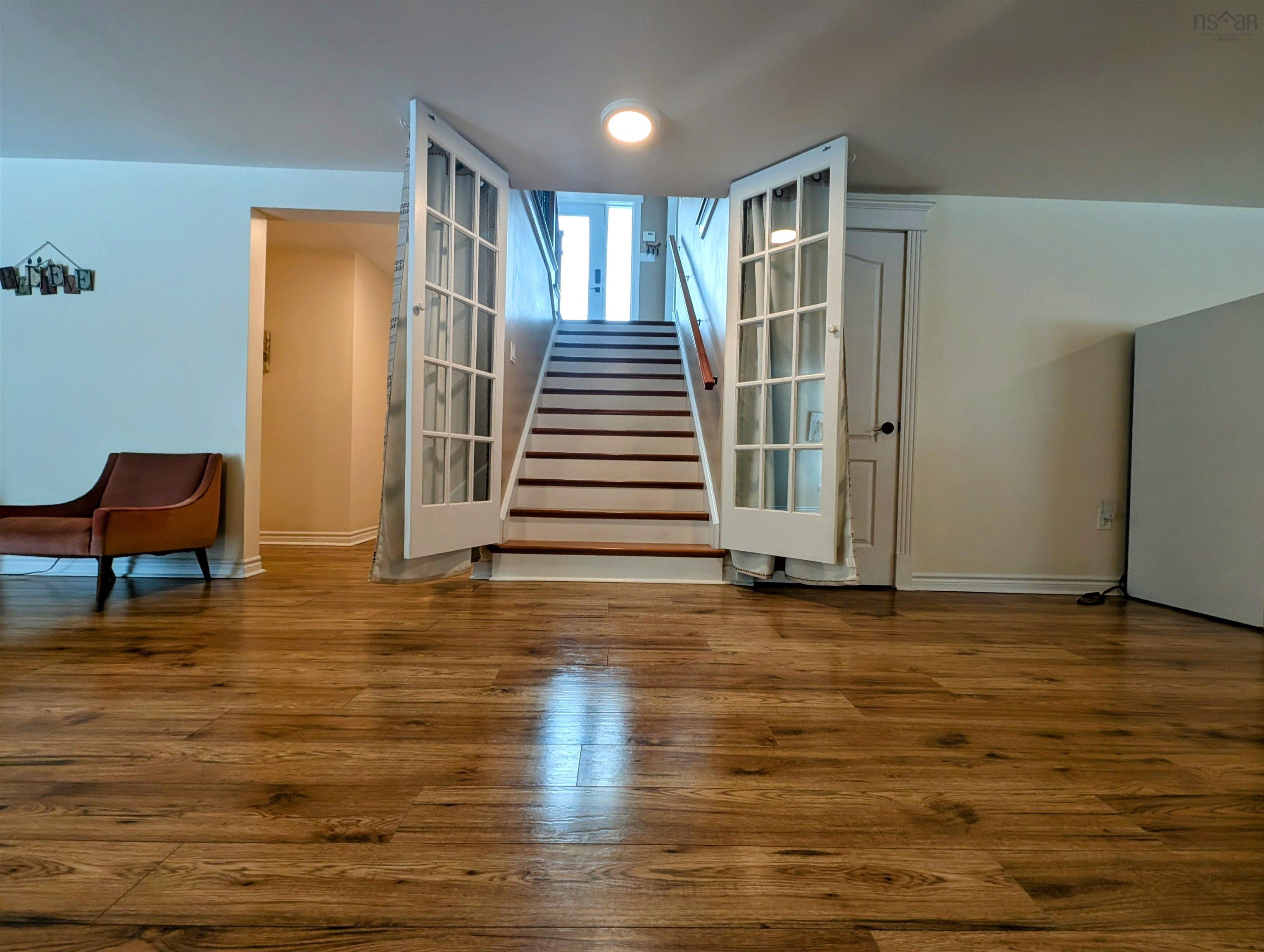 $749,900.00: 30 Terry Road, Windsor Junction