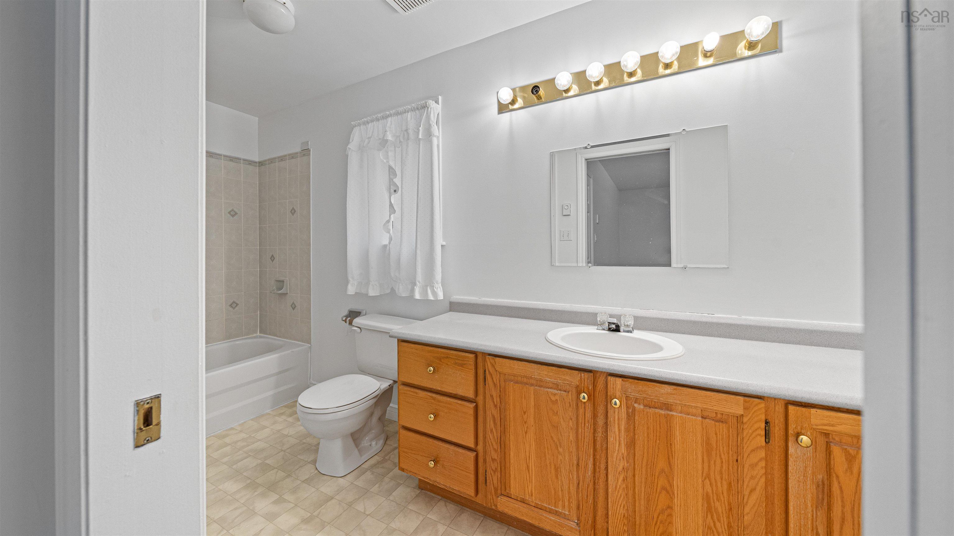 20 Glenbourne Court, Halifax, NS (MLS 202603305)