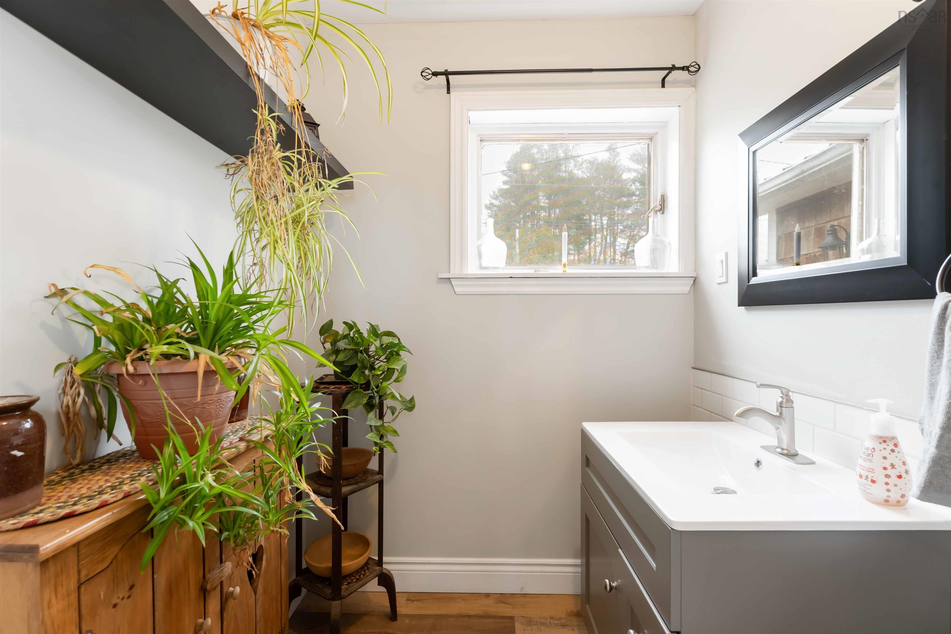 $424,900.00: 311 Morden Road, Selfridge Corner