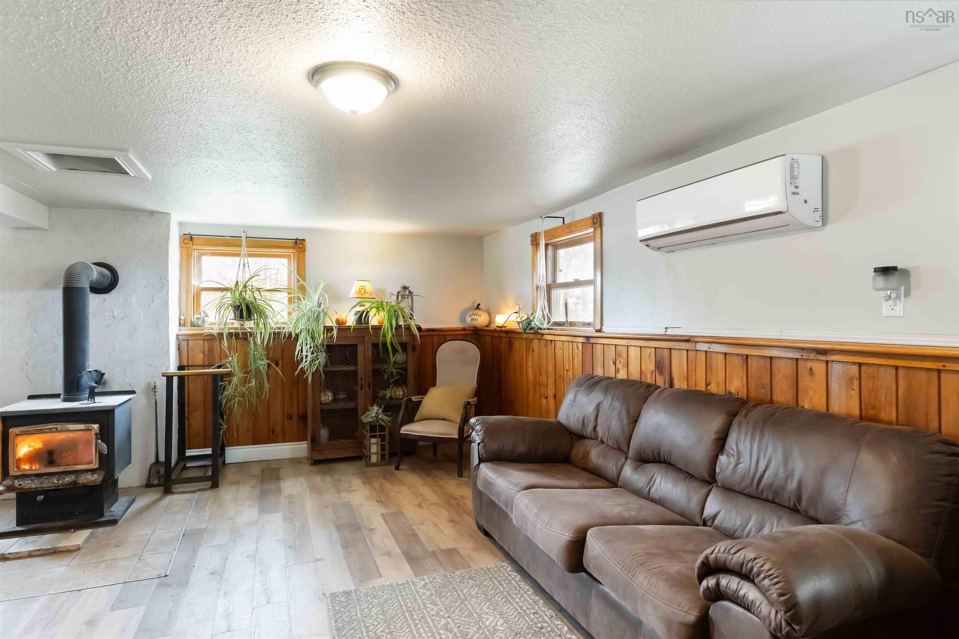 $424,900.00: 311 Morden Road, Selfridge Corner