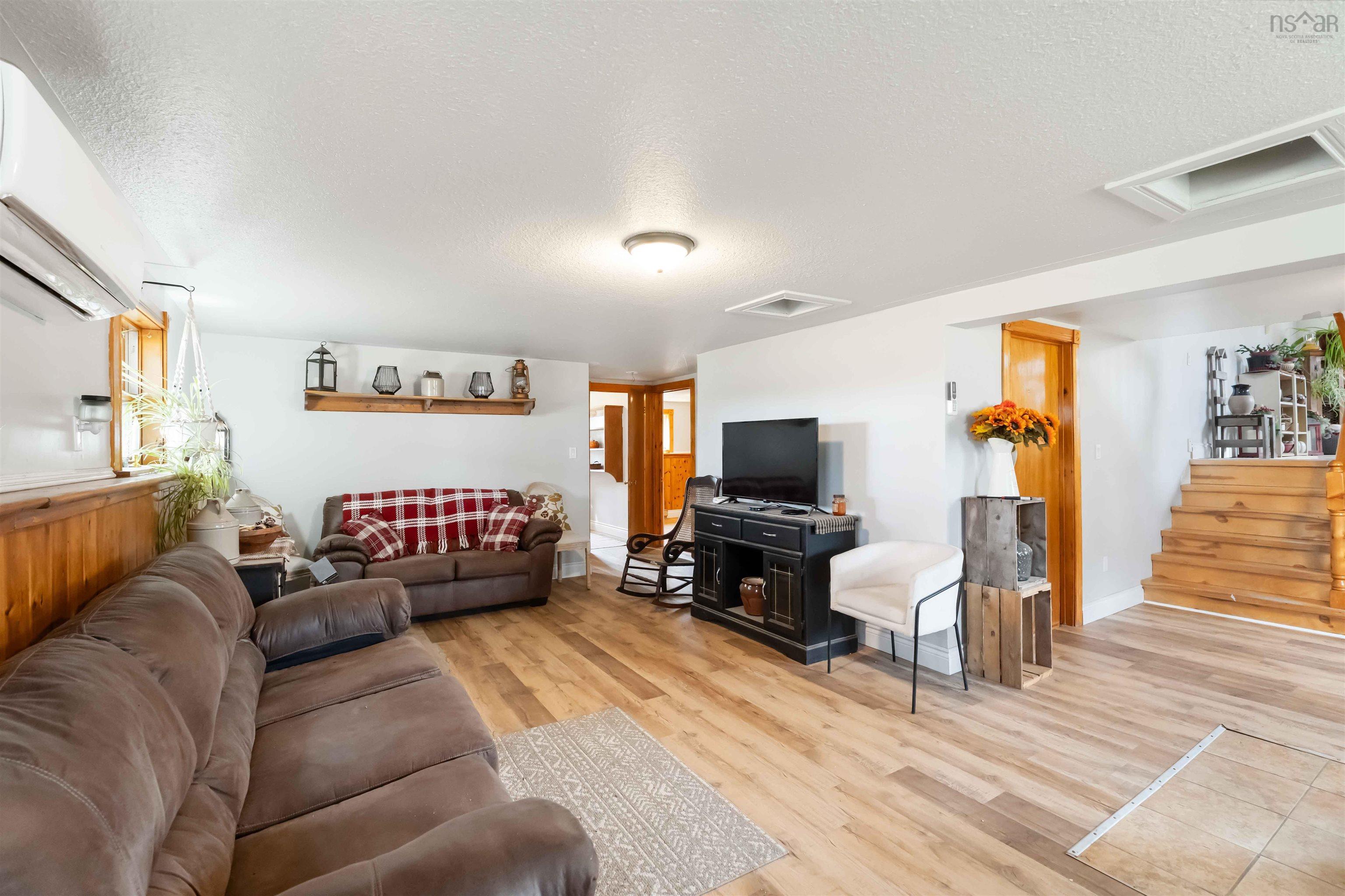 $424,900.00: 311 Morden Road, Selfridge Corner