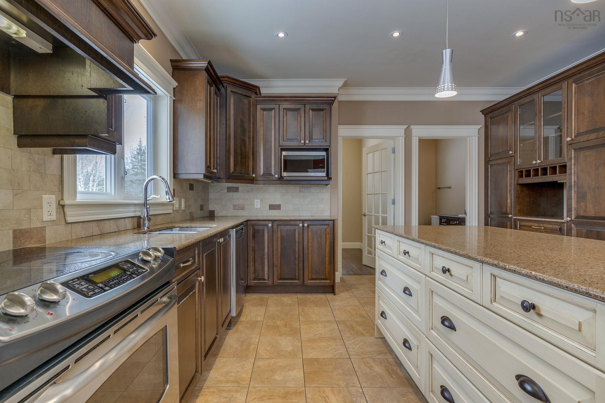 $859,900.00: 88 Ridge wood Court, Belnan