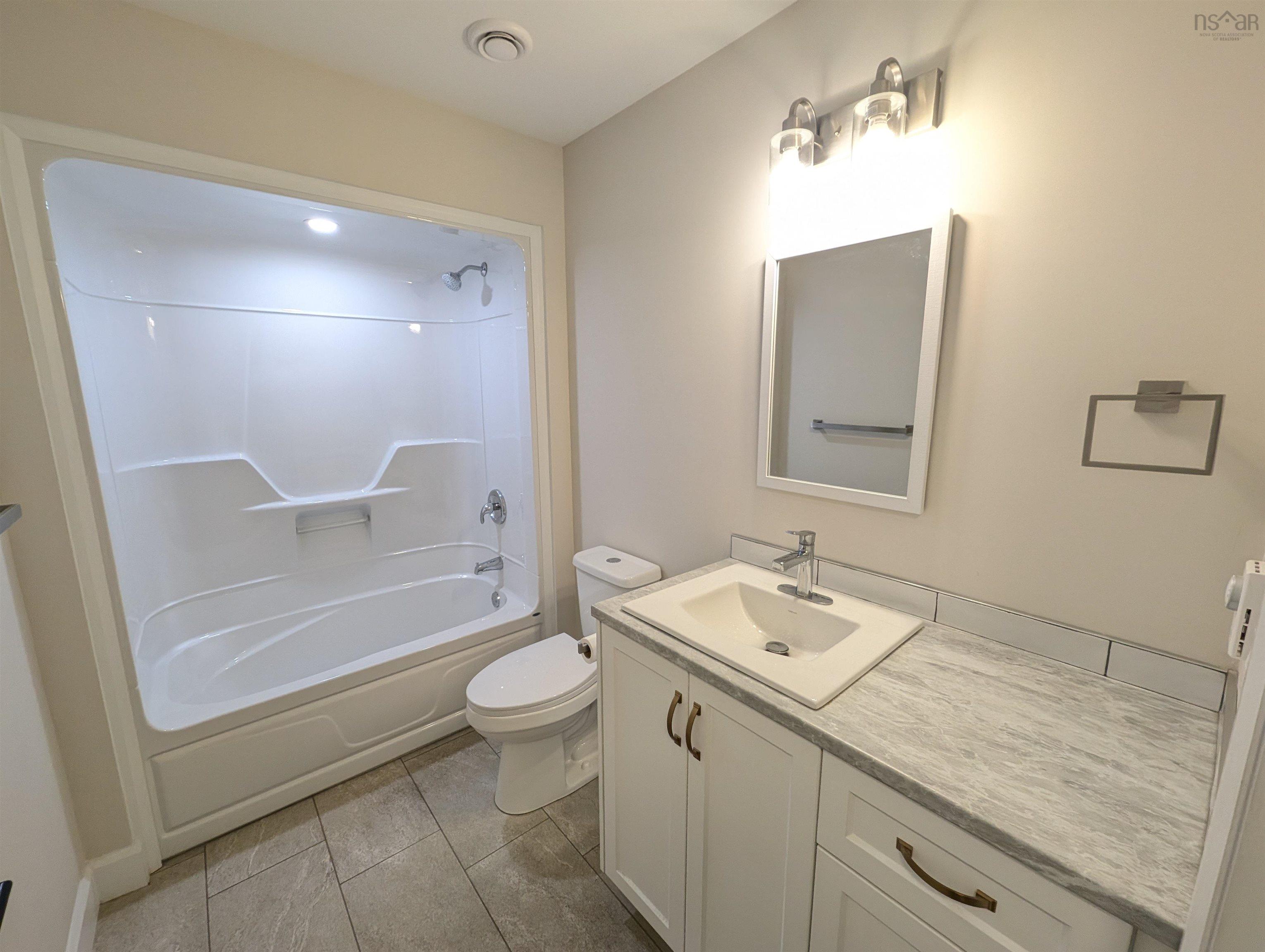 $849,000.00: 128 & 130 Renfrew Road, Hants