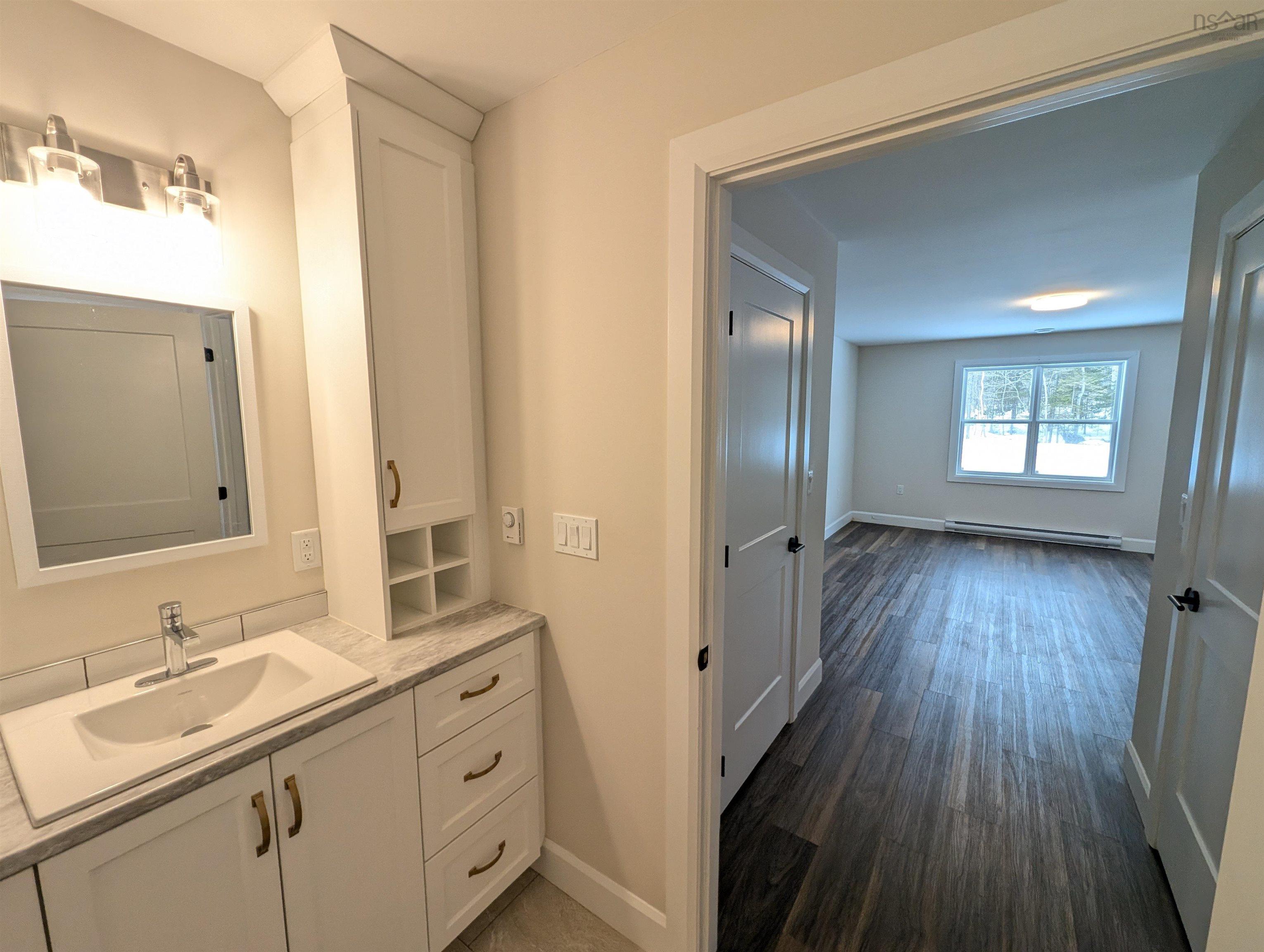 $849,000.00: 128 & 130 Renfrew Road, Hants