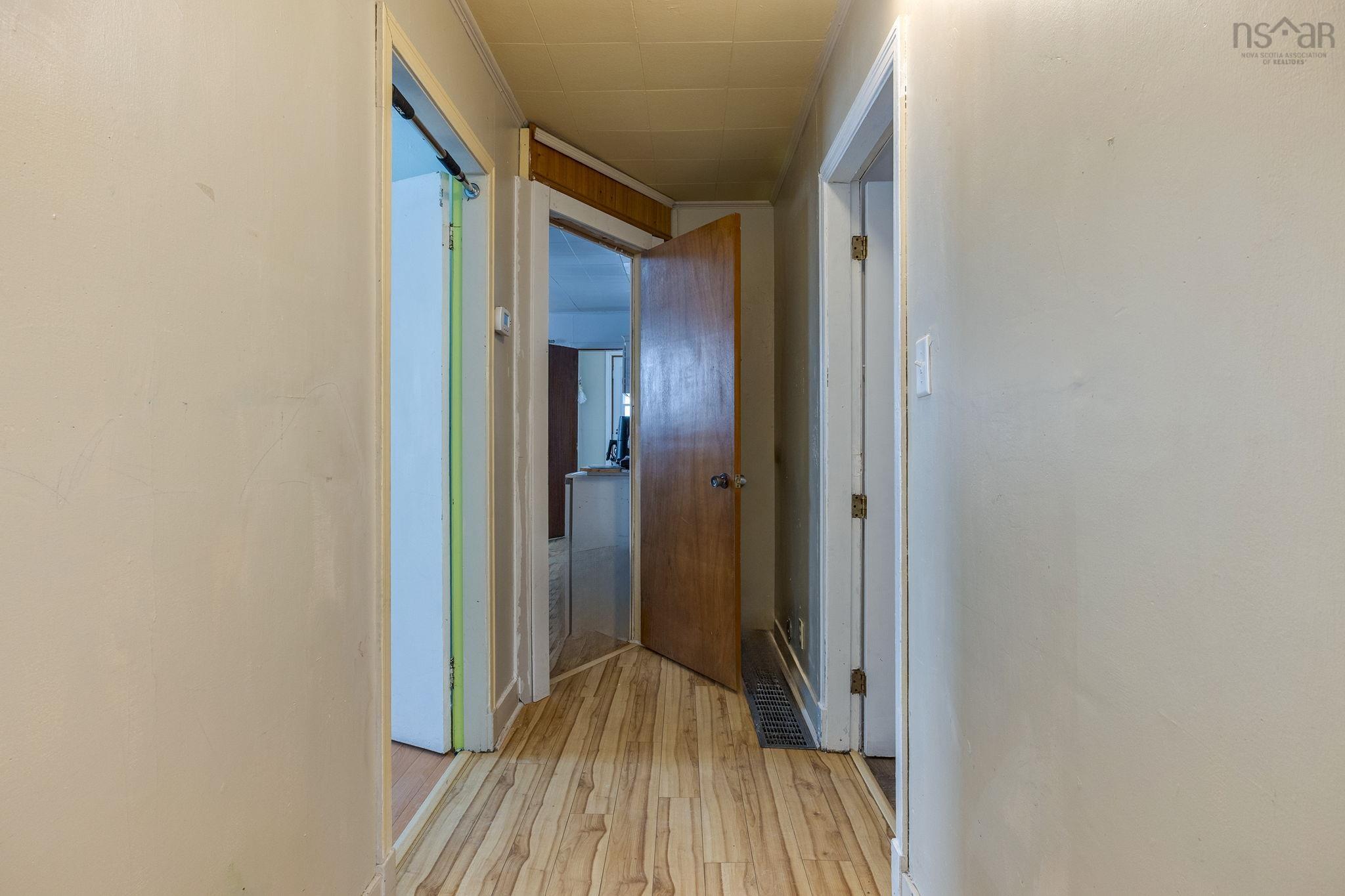 16 High Street, Dartmouth, NS (MLS 202603320)