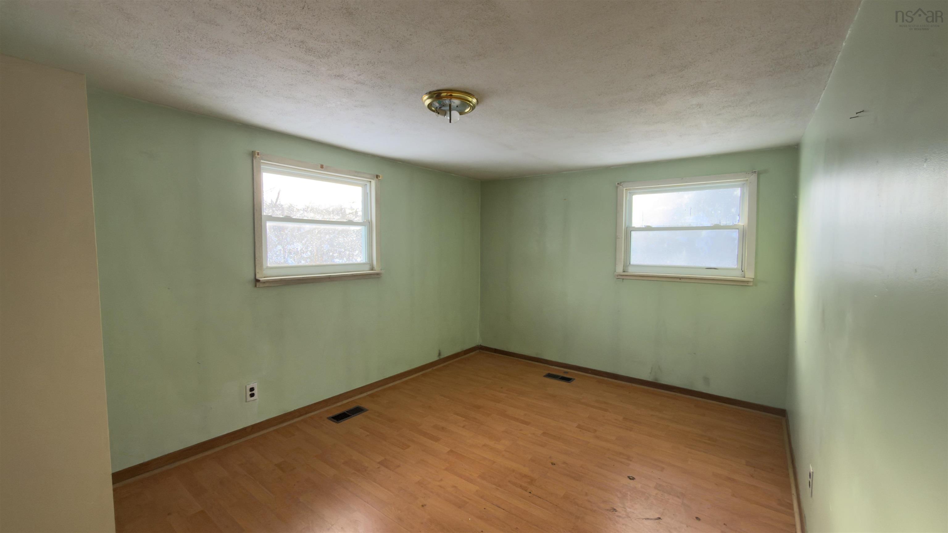 $149,900.00: 158 Jordantown Road, Jordantown