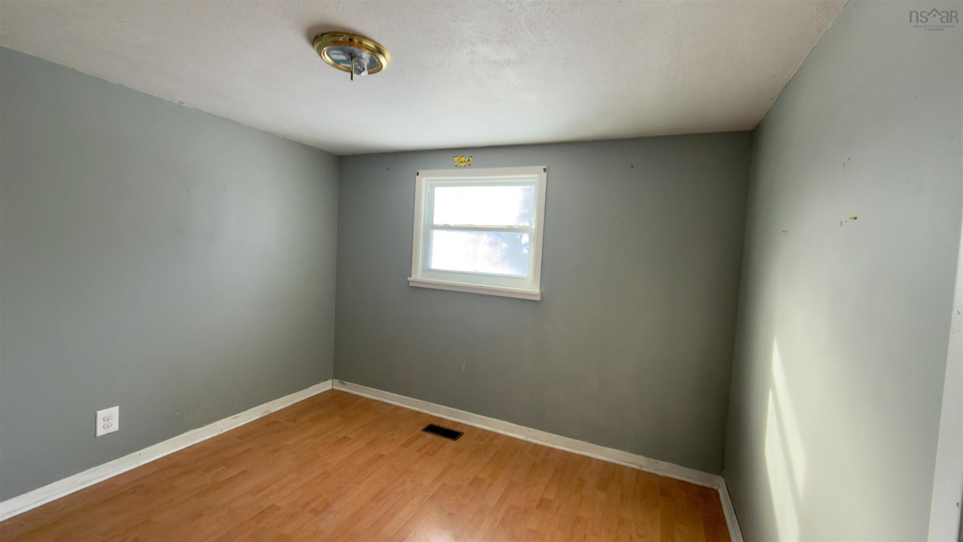 $149,900.00: 158 Jordantown Road, Jordantown