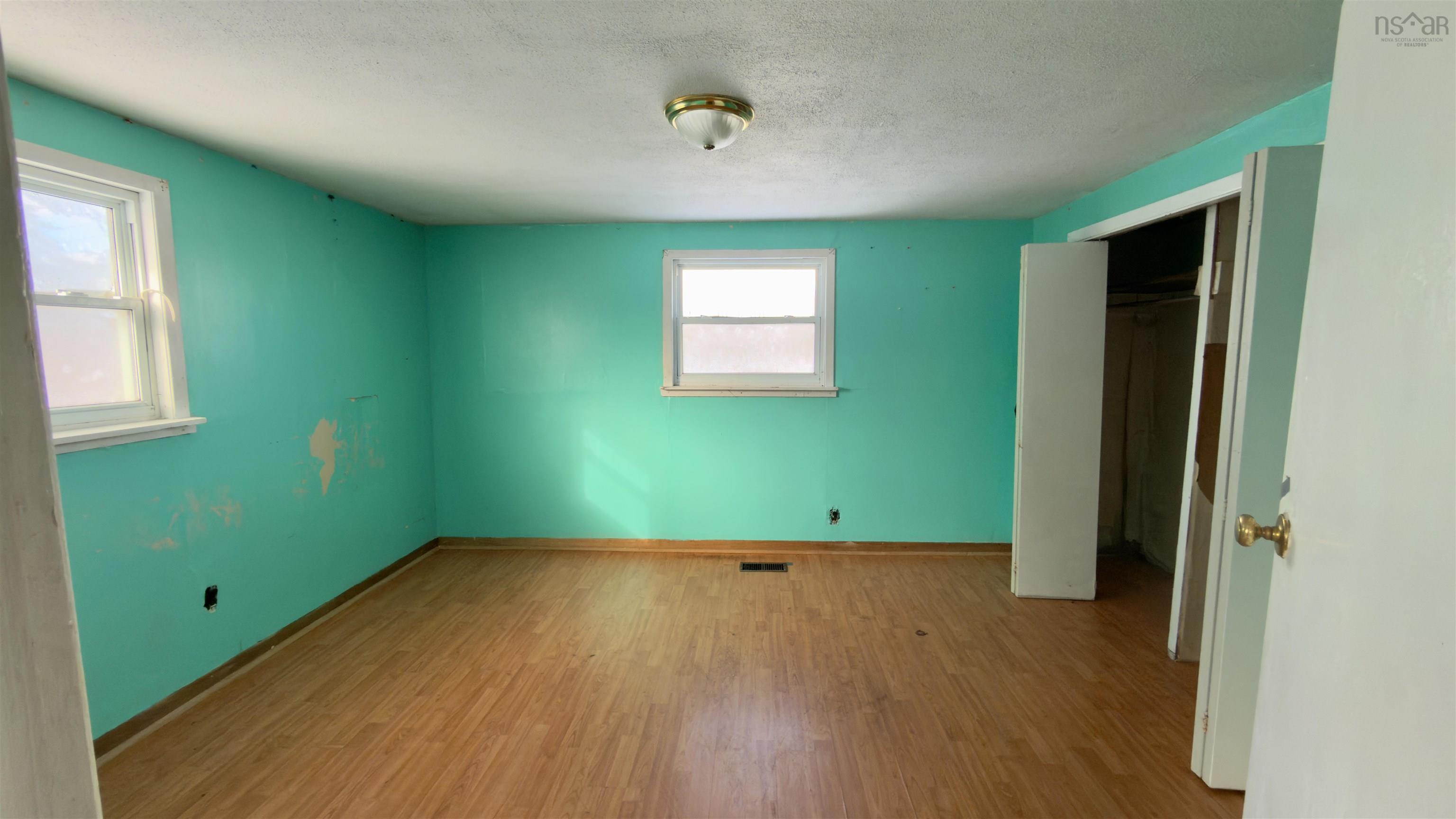 $149,900.00: 158 Jordantown Road, Jordantown