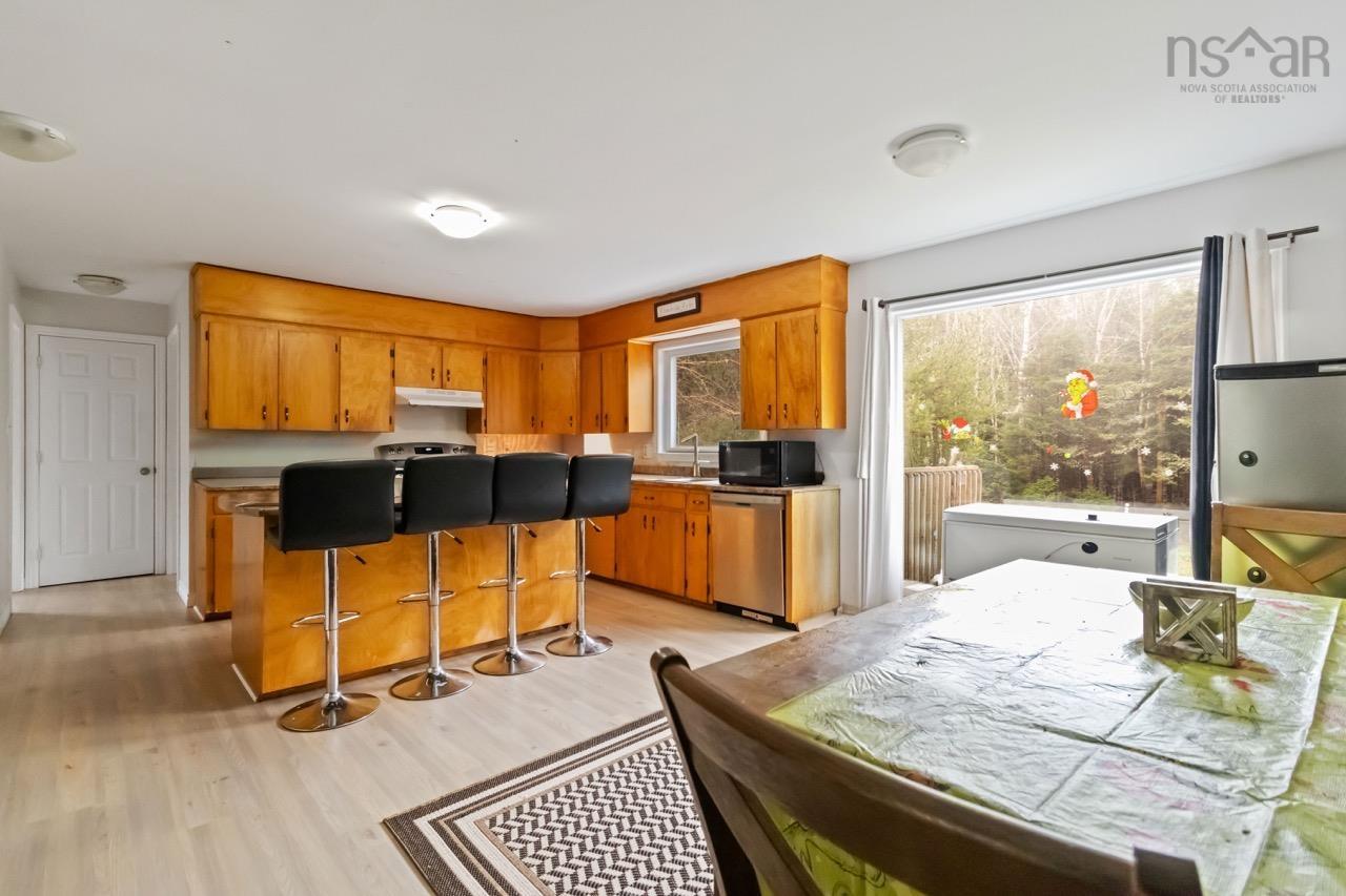 $749,500.00: 3728 Prospect Road, Shad Bay