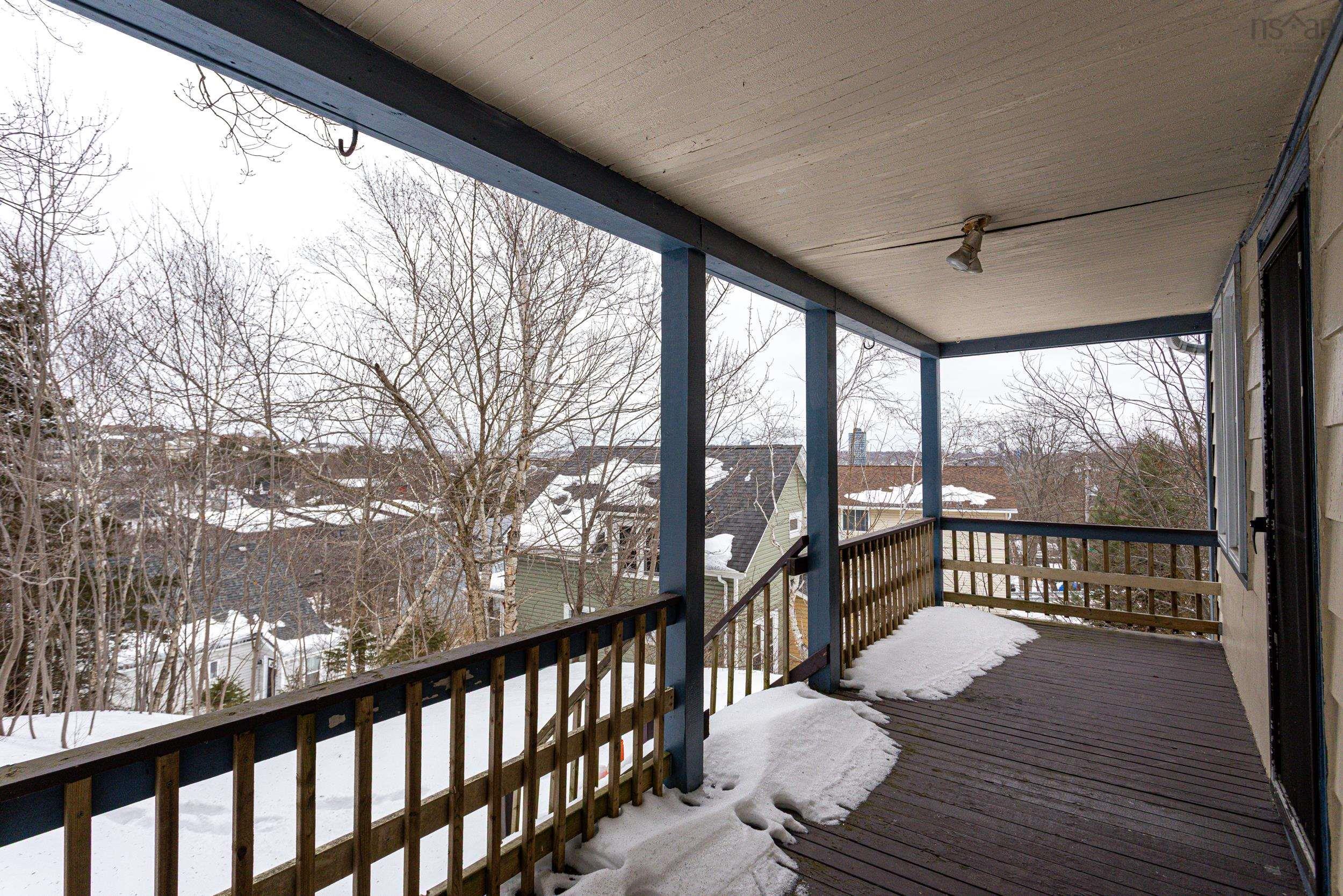 $549,000.00: 19/21 Knollwood Lane, Halifax