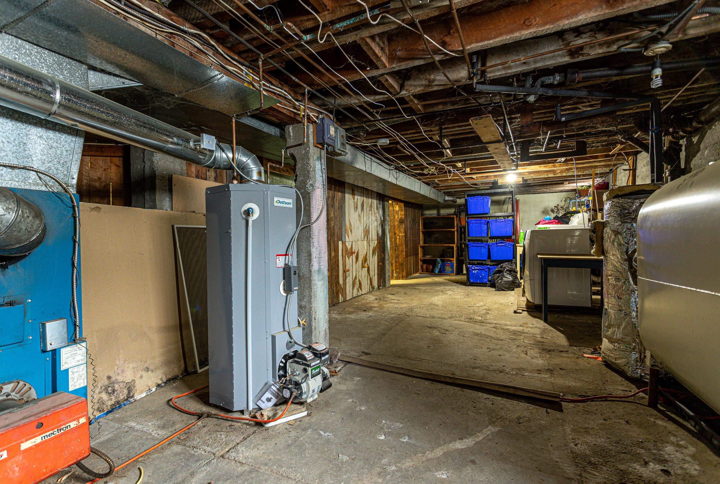 $549,000.00: 19/21 Knollwood Lane, Halifax