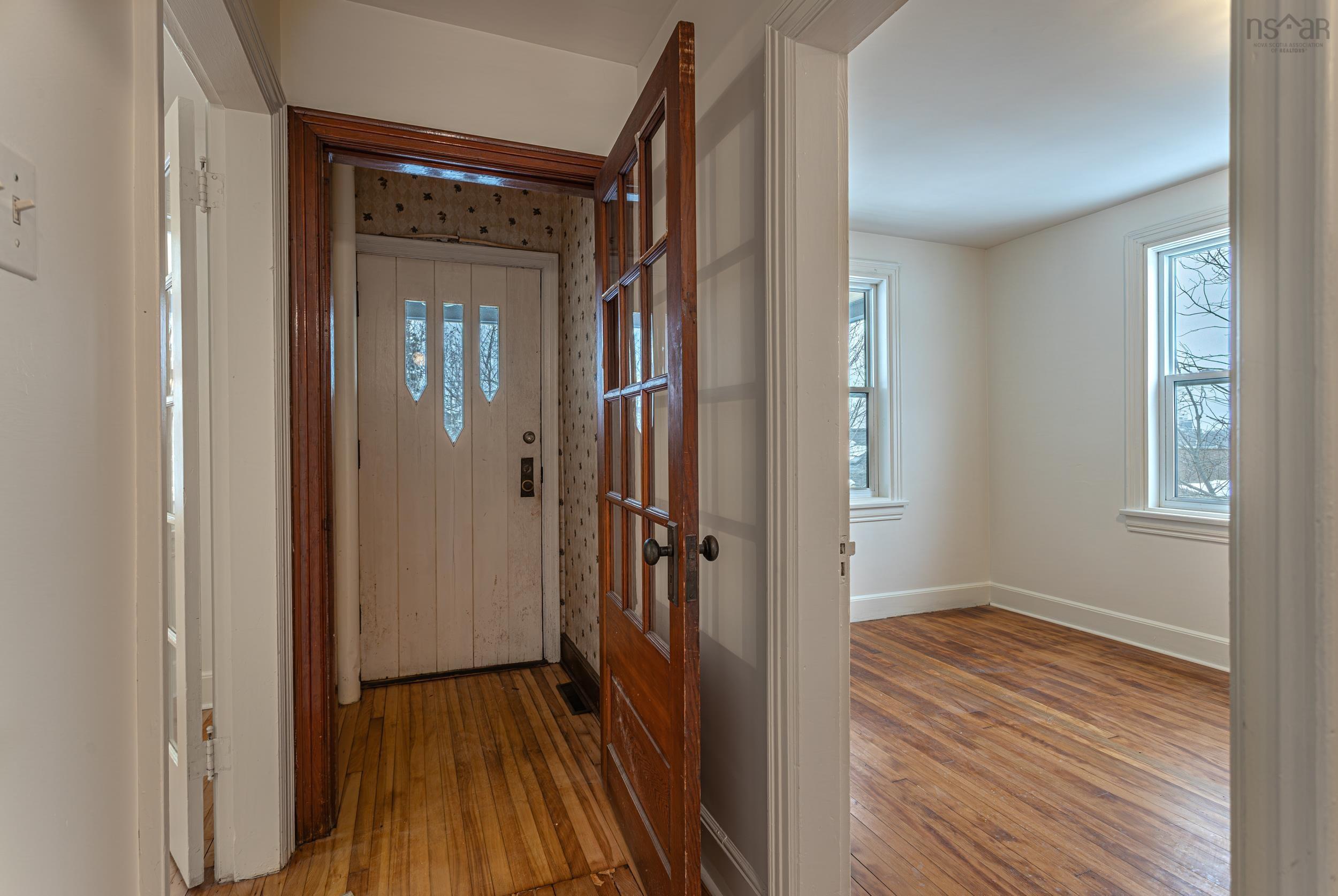 $549,000.00: 19/21 Knollwood Lane, Halifax