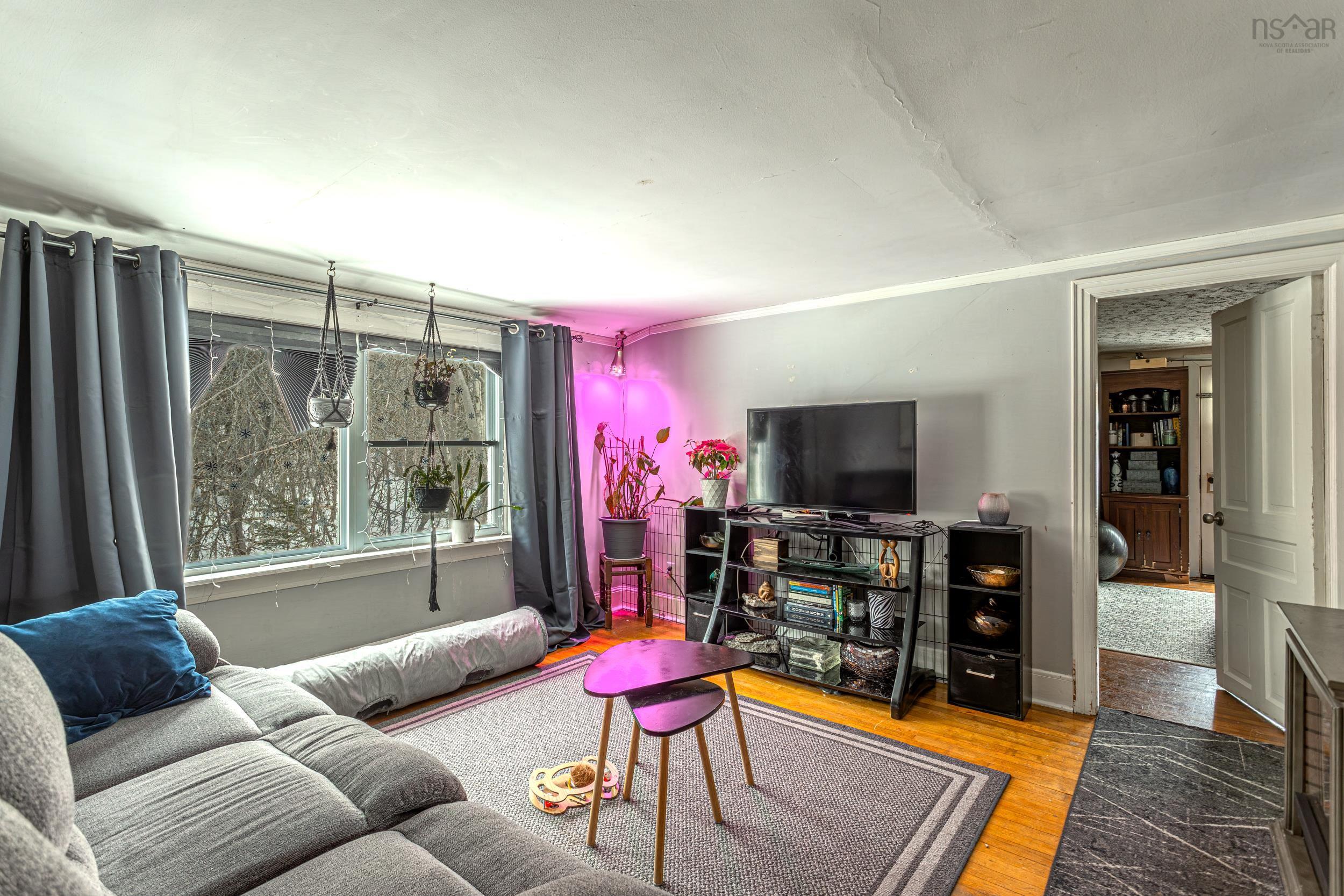 $549,000.00: 19/21 Knollwood Lane, Halifax