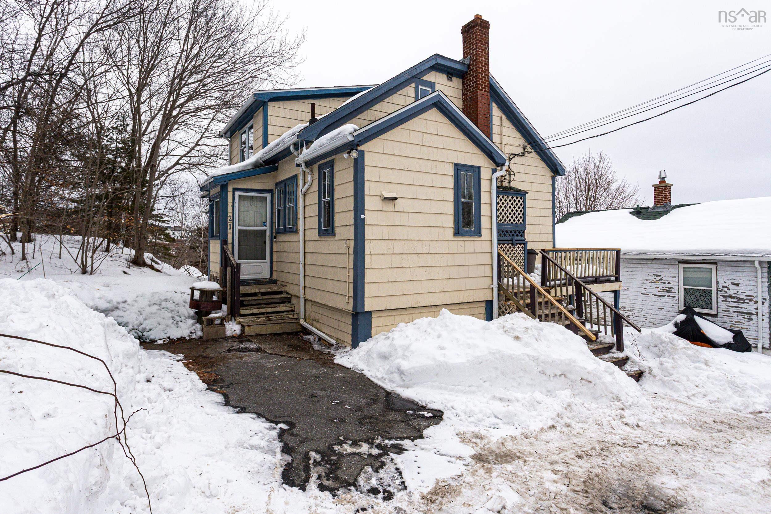 $549,000.00: 19/21 Knollwood Lane, Halifax