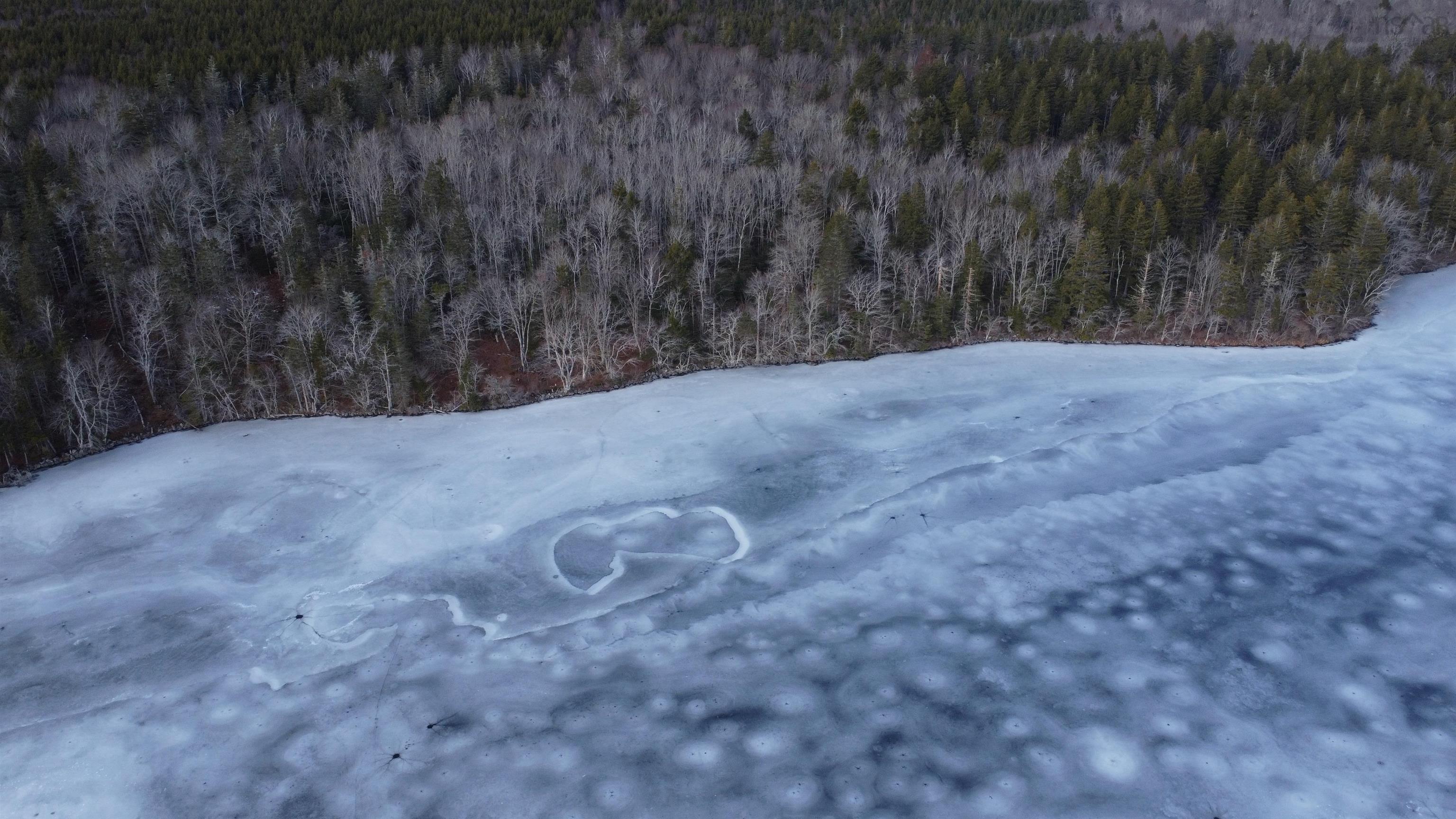 $399,000.00: 526 Cedar Lake Road, Cedar Lake