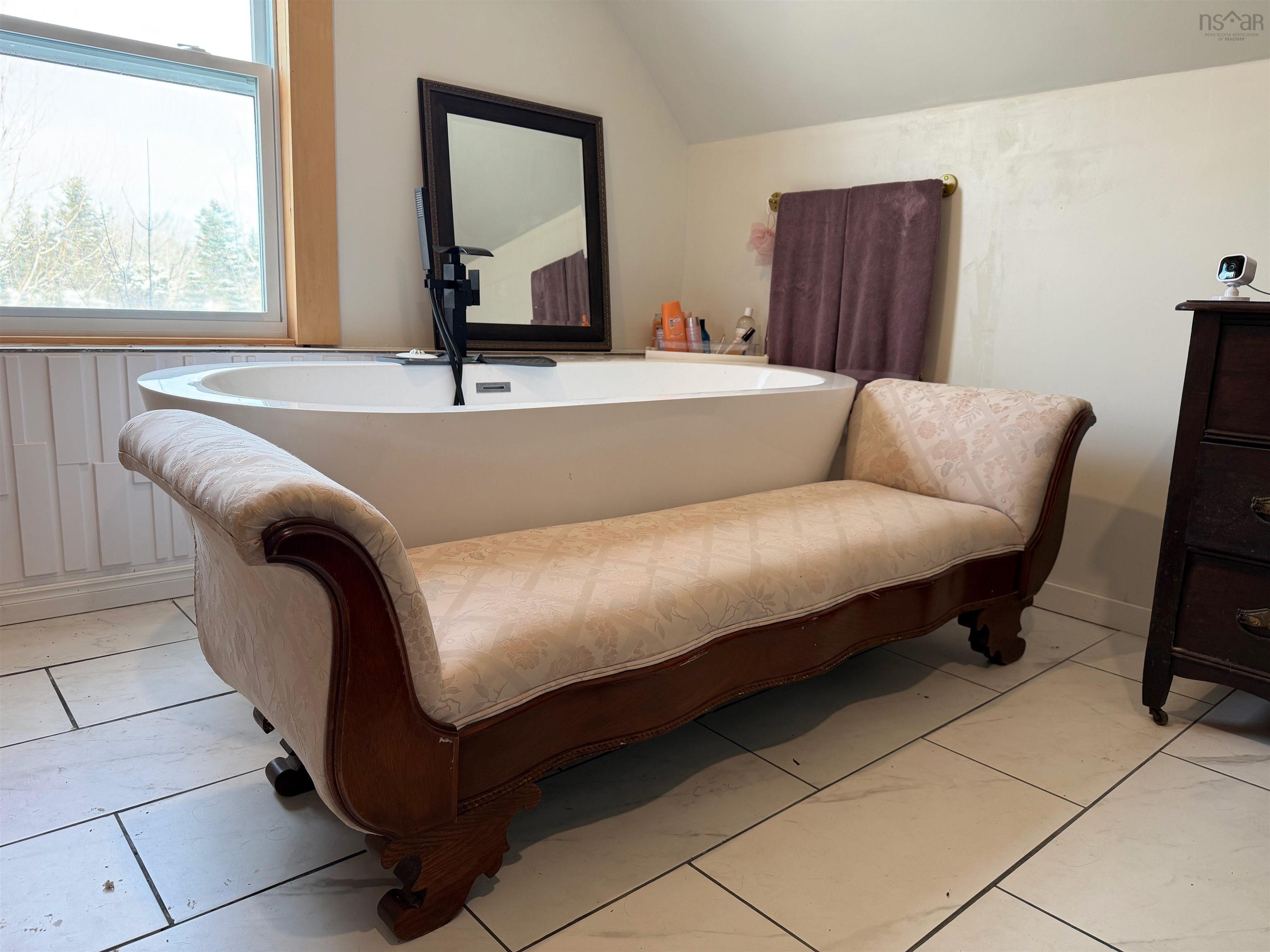 $399,000.00: 526 Cedar Lake Road, Cedar Lake