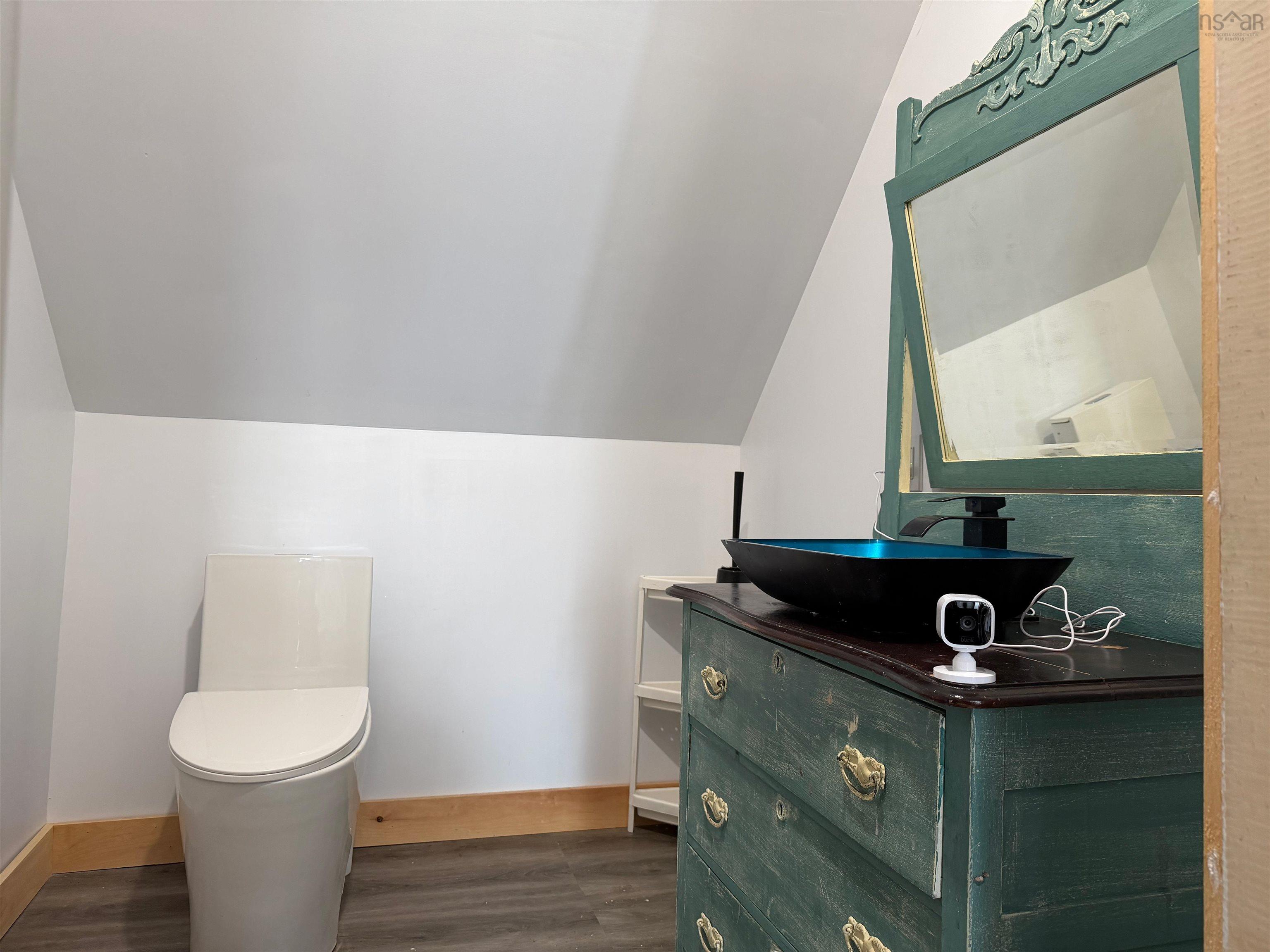 $399,000.00: 526 Cedar Lake Road, Cedar Lake