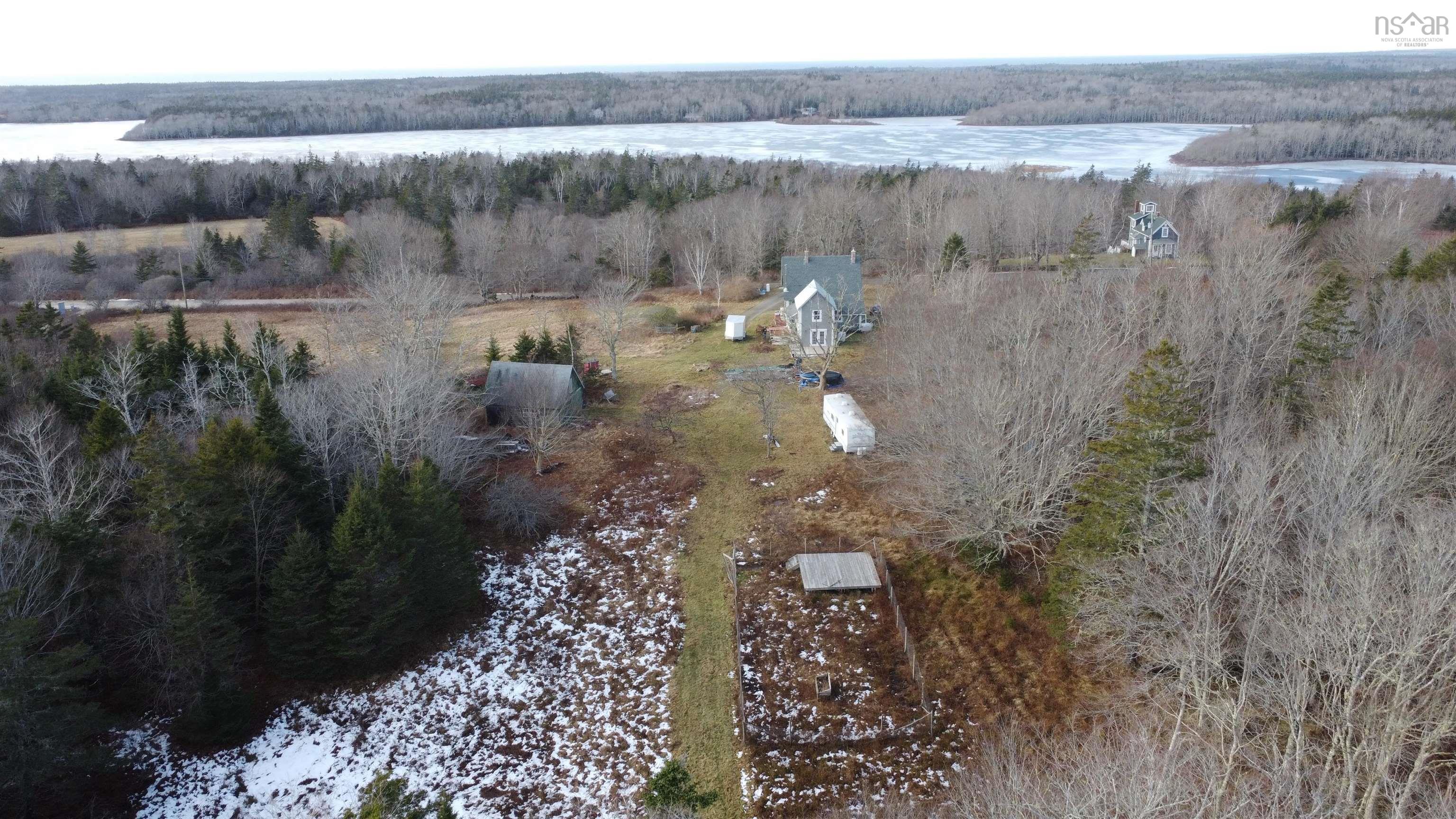 $399,000.00: 526 Cedar Lake Road, Cedar Lake