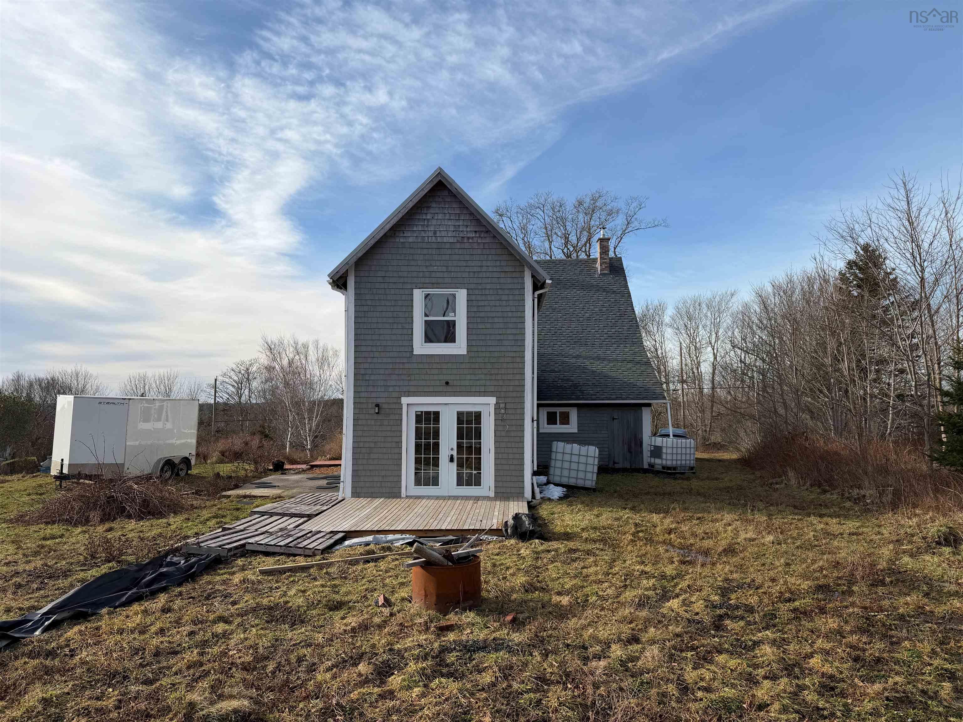 $399,000.00: 526 Cedar Lake Road, Cedar Lake