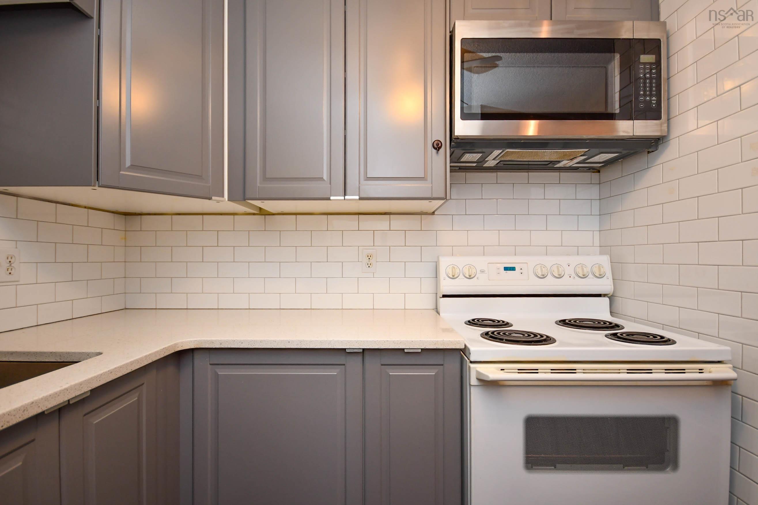 710 5572 North Ridge Road, Halifax, NS (MLS 202603339)