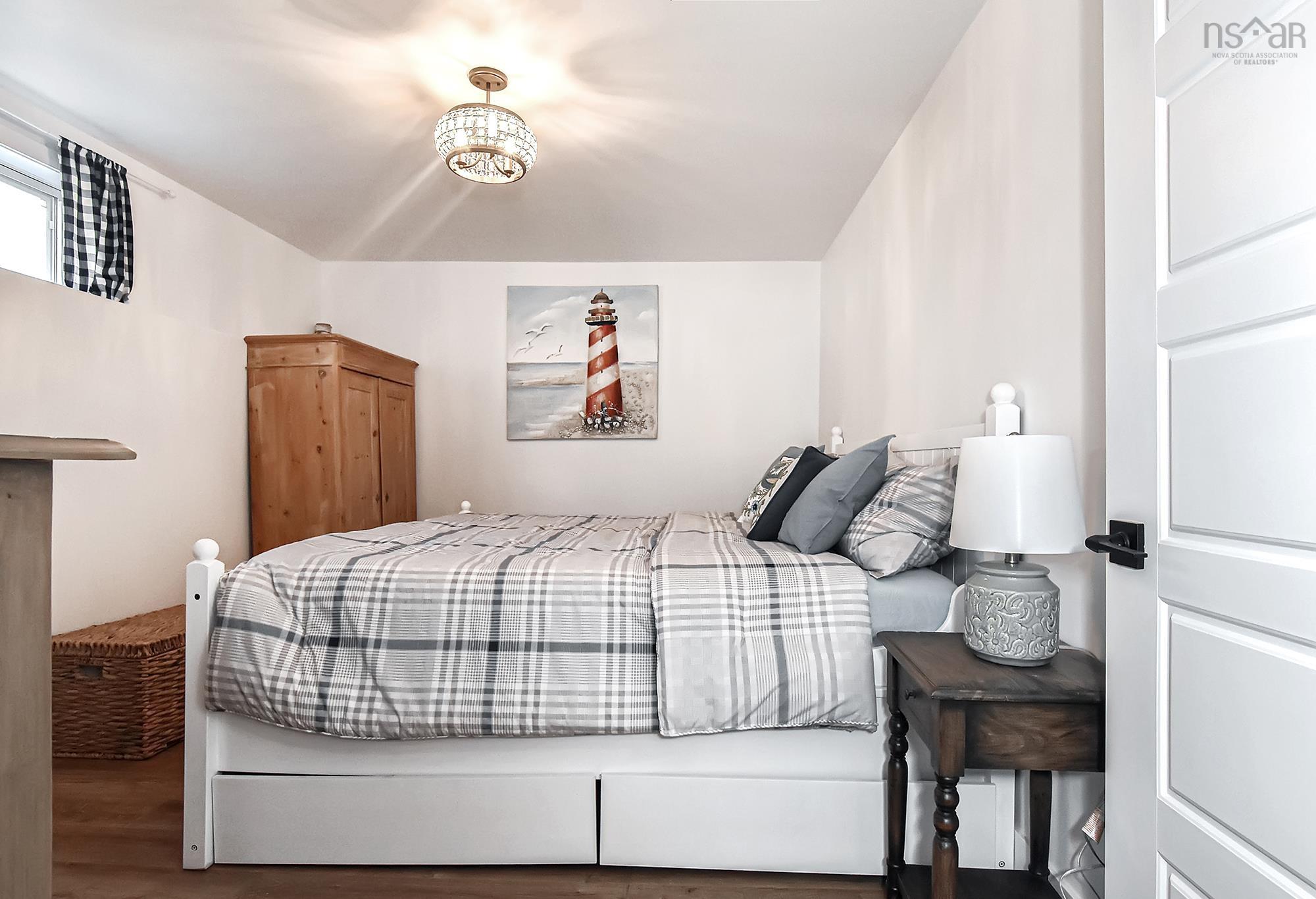 $835,000.00: 9409 Highway 215, Pembroke